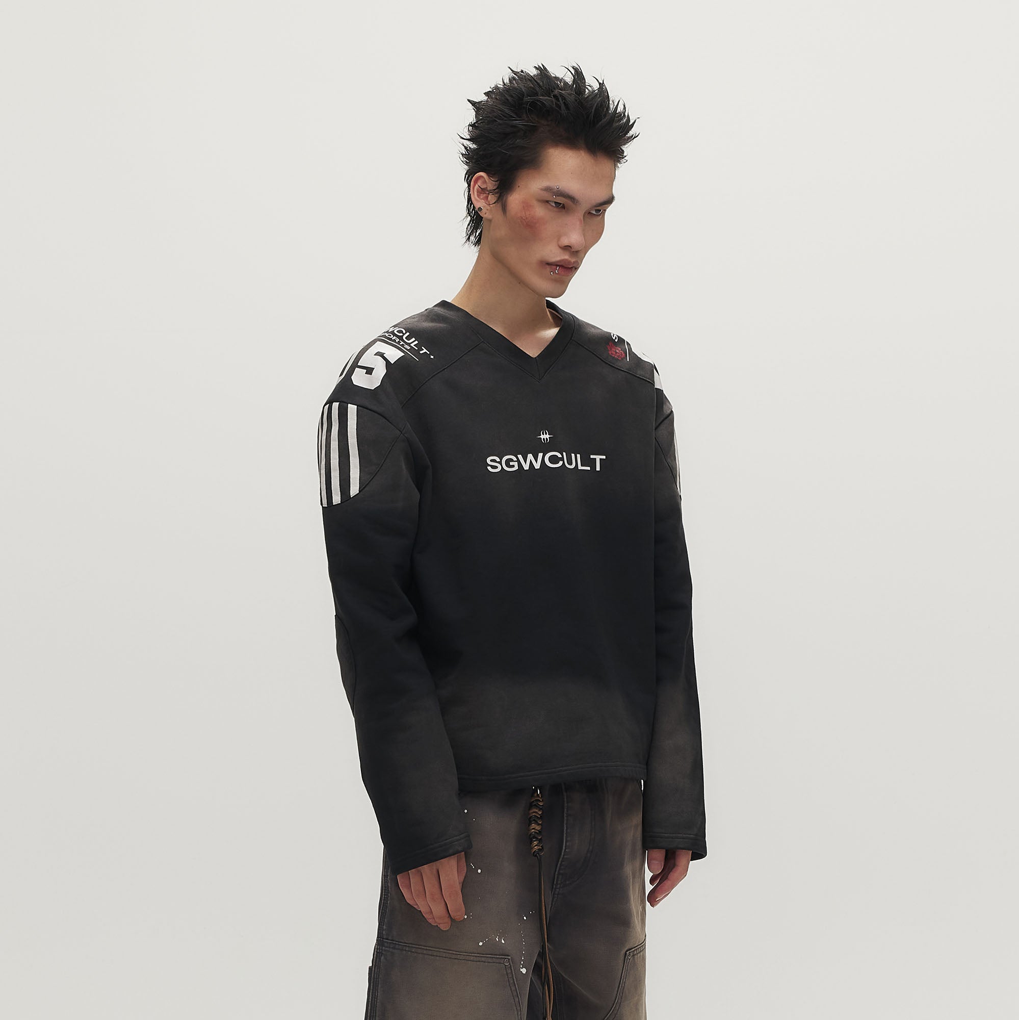 SAVAGEGROWTHWORLD Athletic Distressed Patch Sweatshirt
