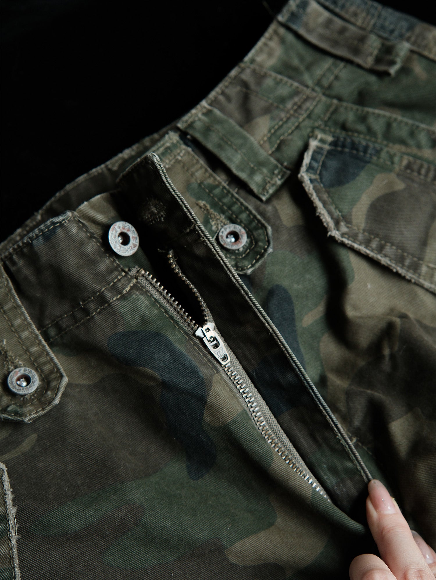 NEIGBORL Retro Multi-Pocket Camo Cargo Pants, premium urban and streetwear designers apparel on PROJECTISR.com, NEIGBORL