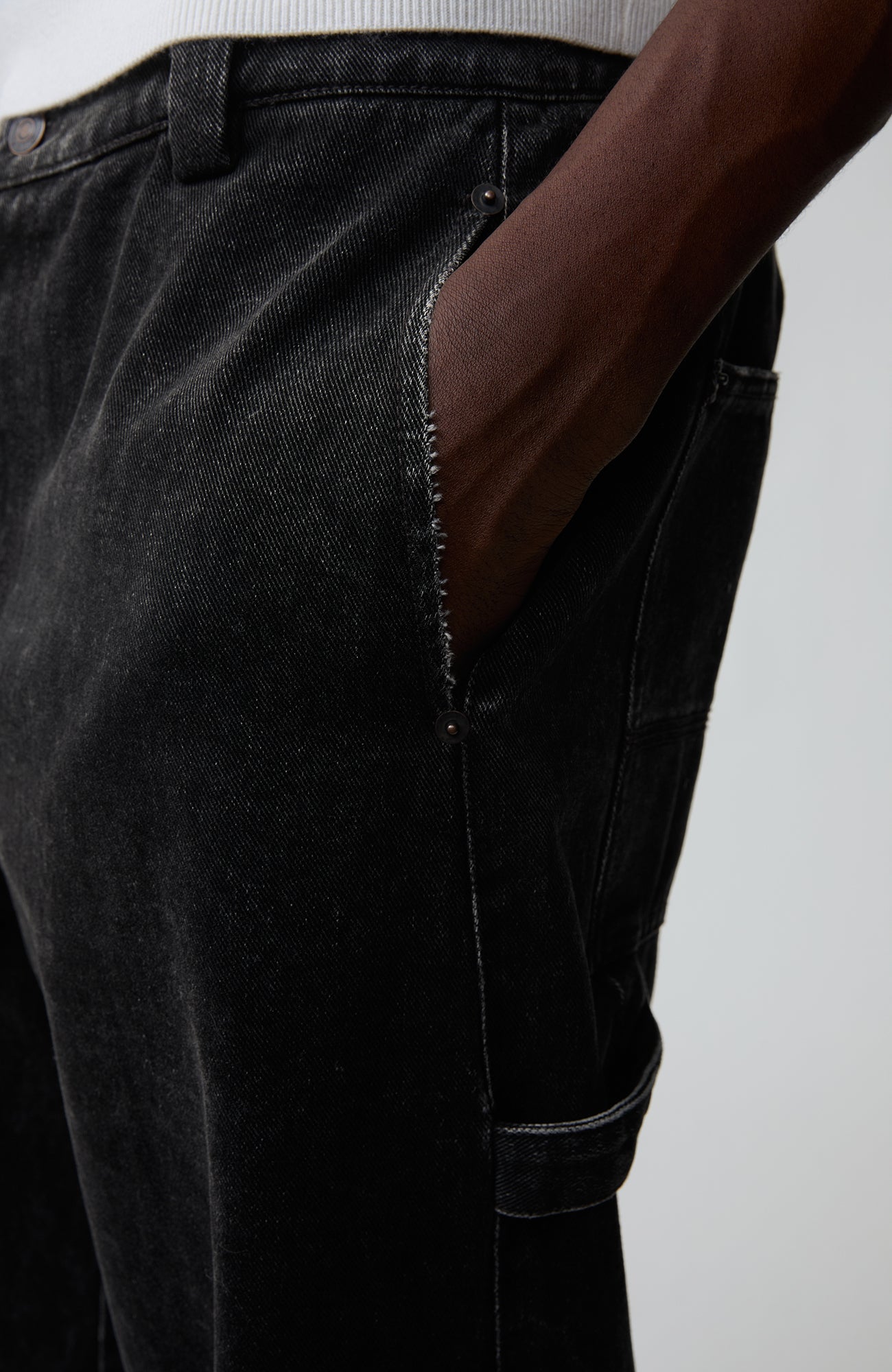 OPICLOTH Classic Washed Panel Straight-Leg Jeans