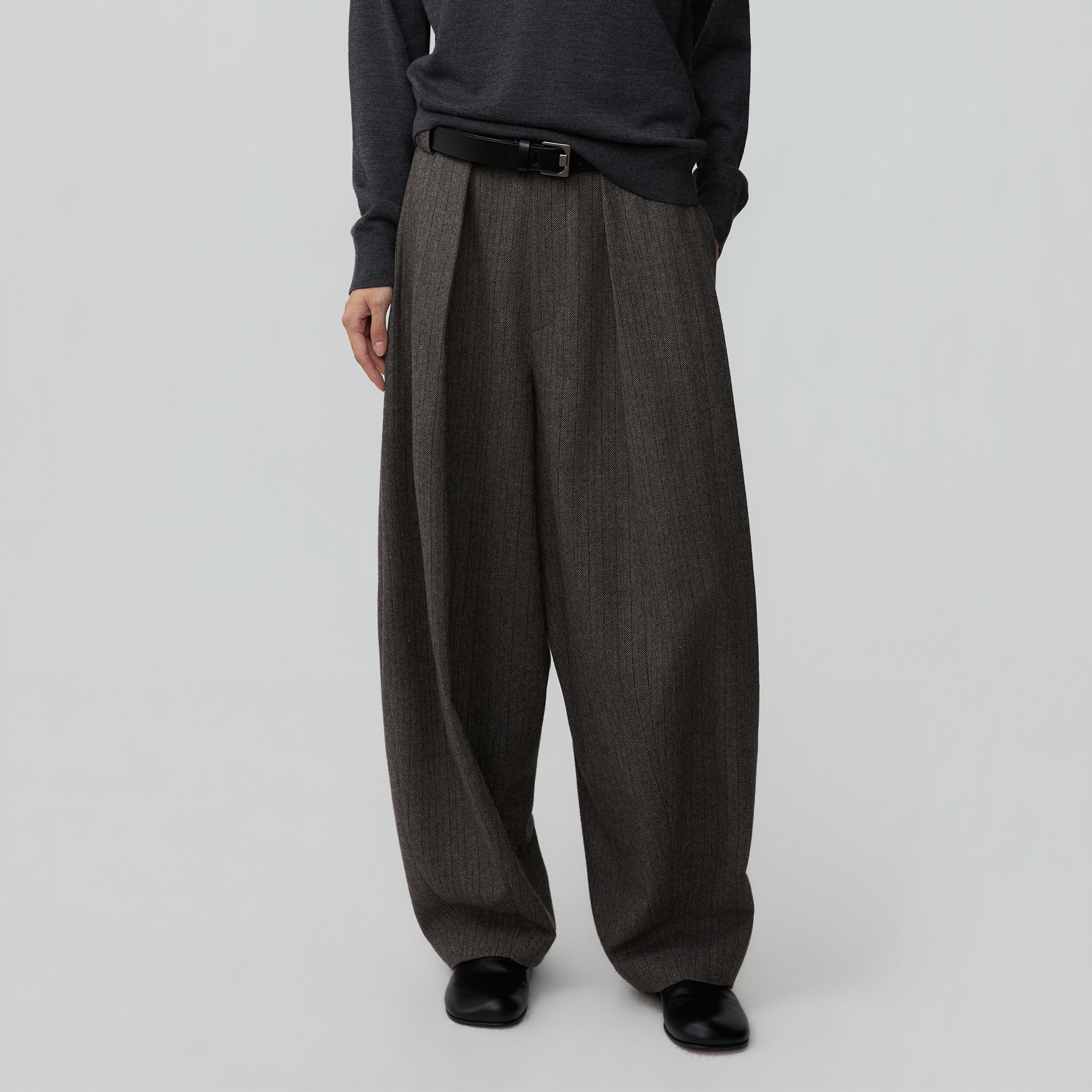OPICLOTH Classic Elastic Waist Tapered Pants