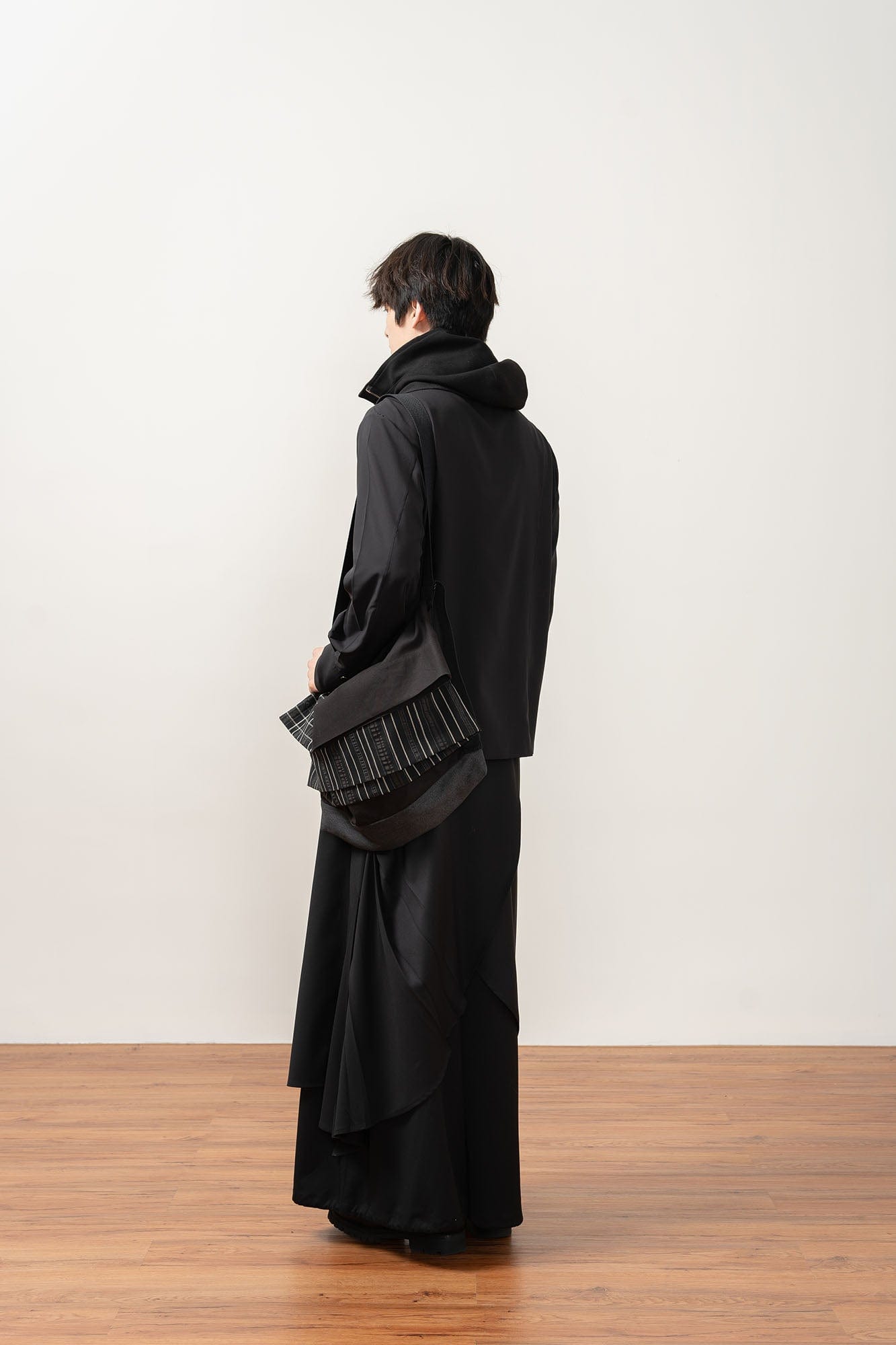MOITIEDEPETALE Layered Stripe-Panel Crossbody Bag, premium urban and streetwear designers apparel on PROJECTISR.com, MOITIEDEPETALE