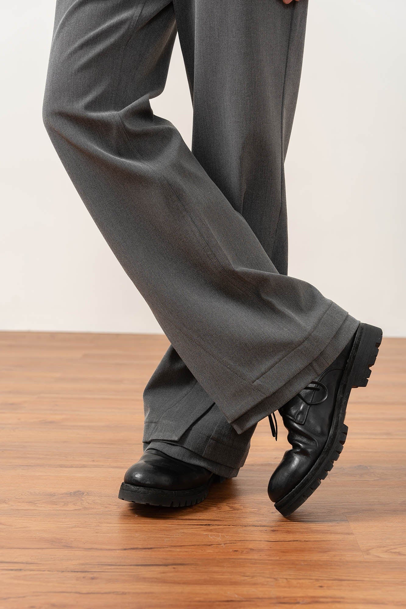 MOITIEDEPETALE Essential Layered Flared Trousers