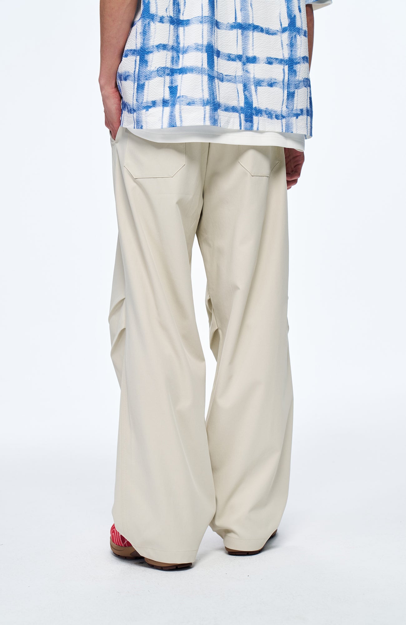 OVERLAPS Easy-Fit Straight-Leg Pants Gray, premium urban and streetwear designers apparel on PROJECTISR.com, OVERLAPS