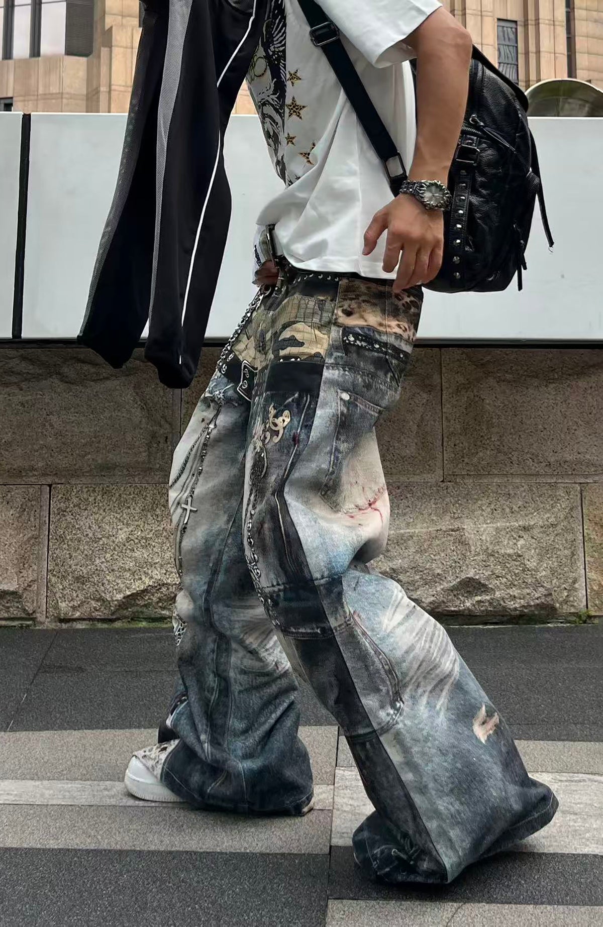 YIZILINGF Graphic Distressed Baggy Jeans