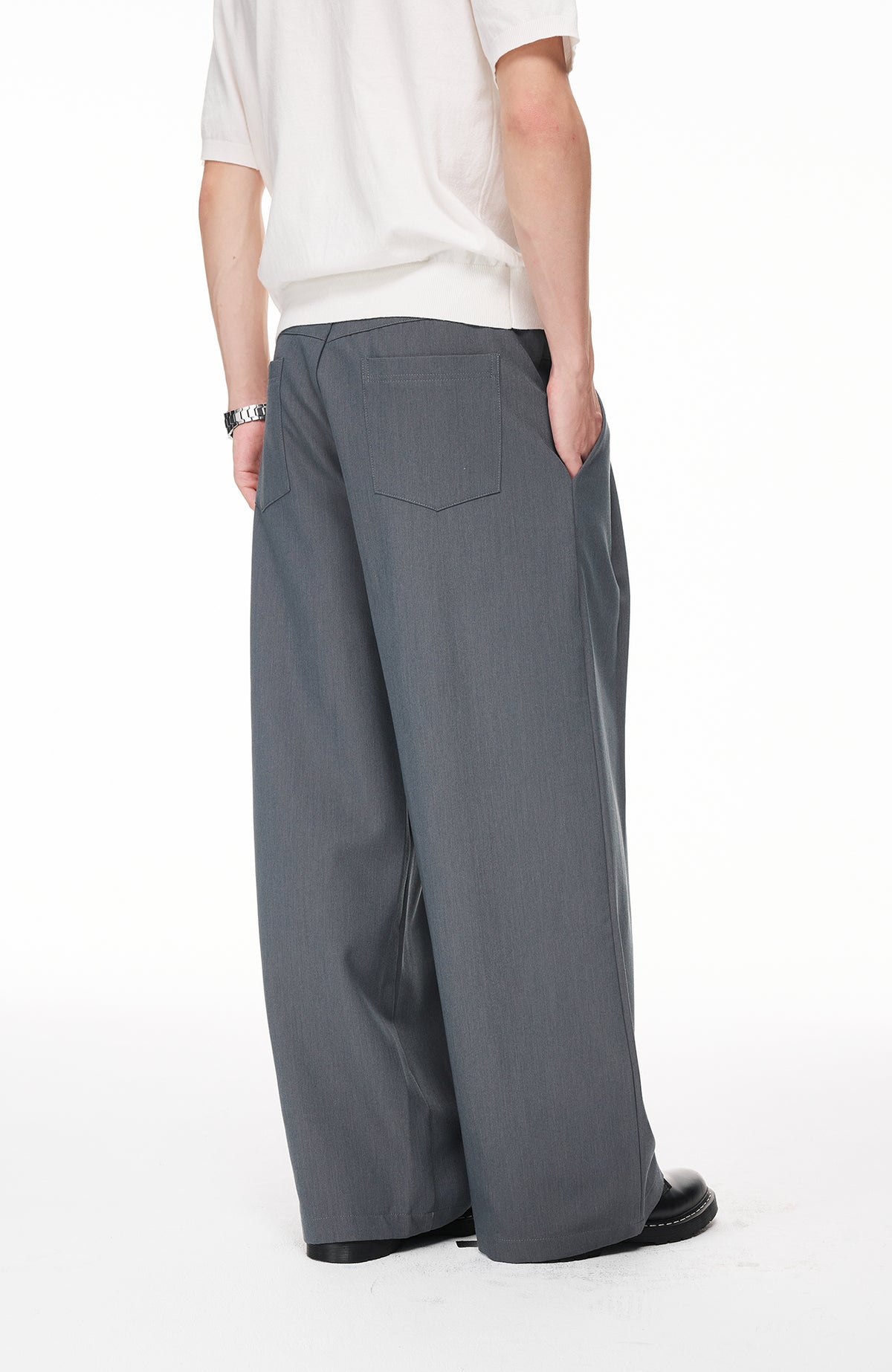 BOTANICA Double-Pleat Wide-Leg Trousers