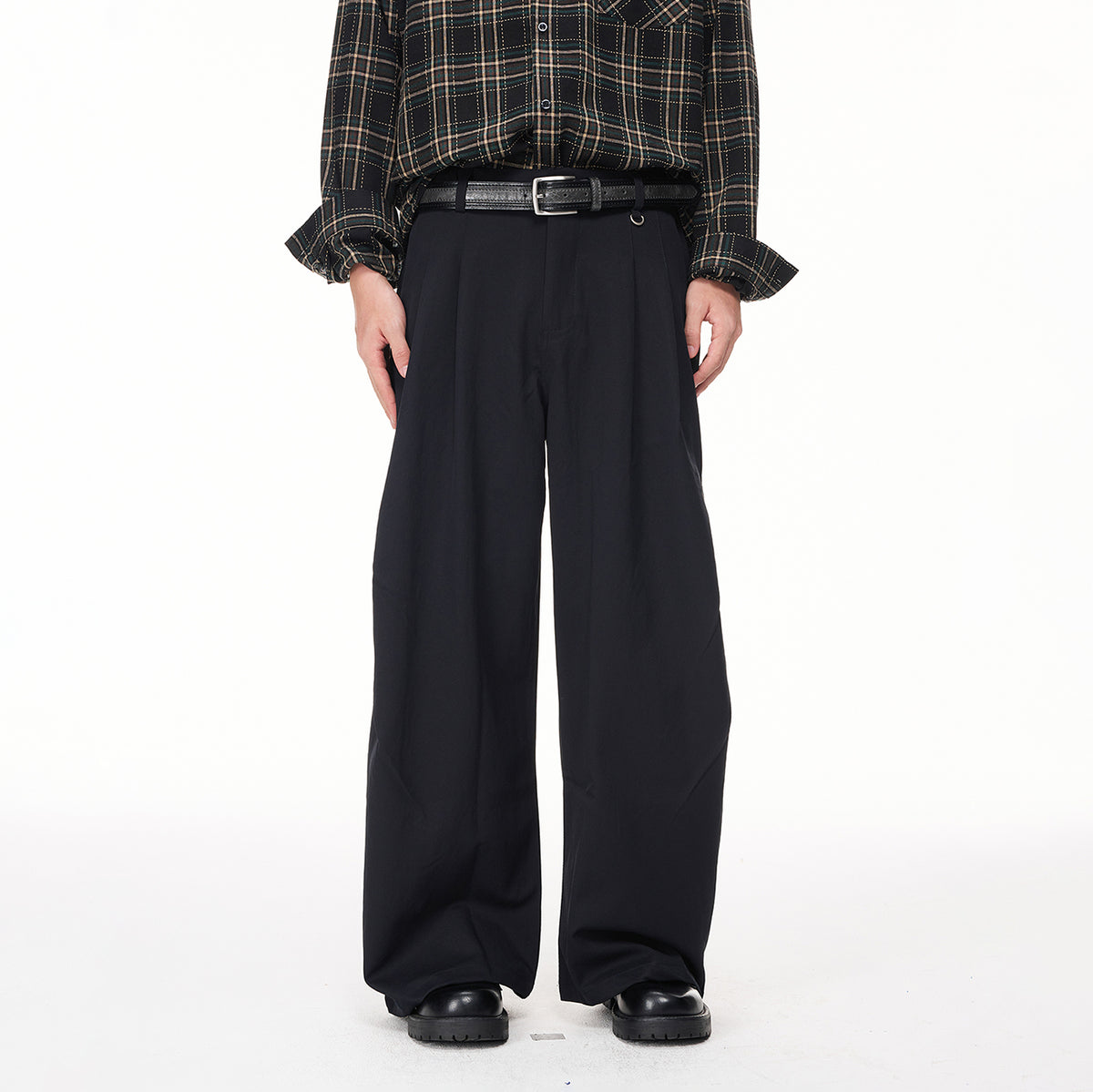 BOTANICA Pleated Wide-Leg Trousers