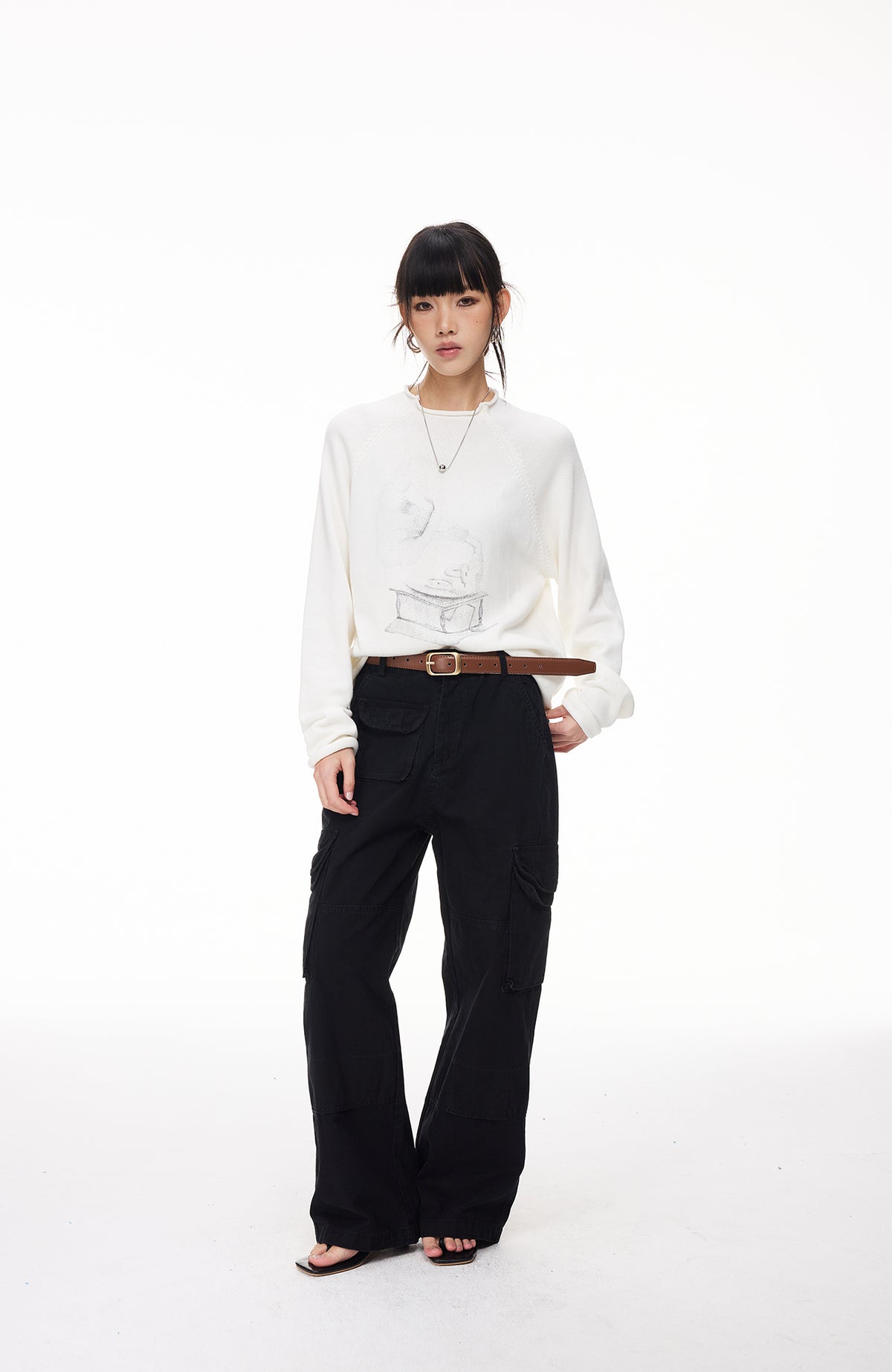 BOTANICA Washed Multi-Pocket Straight-Leg Cargo Jeans