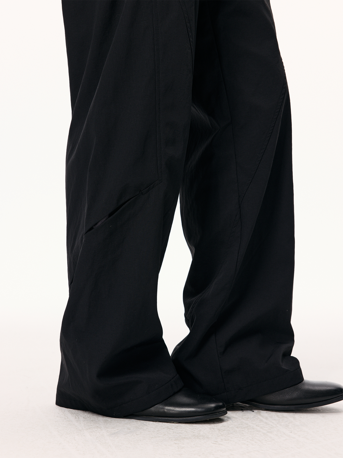 KREATE Splash-Proof Deconstructed Multi-Pocket Pleated Wide-Leg Pants
