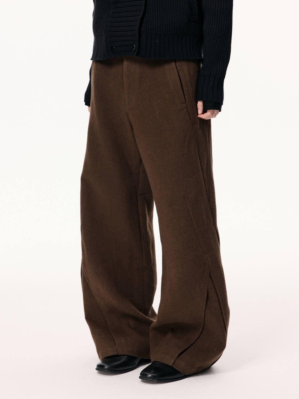 KREATE Linear Splice Flared Trousers