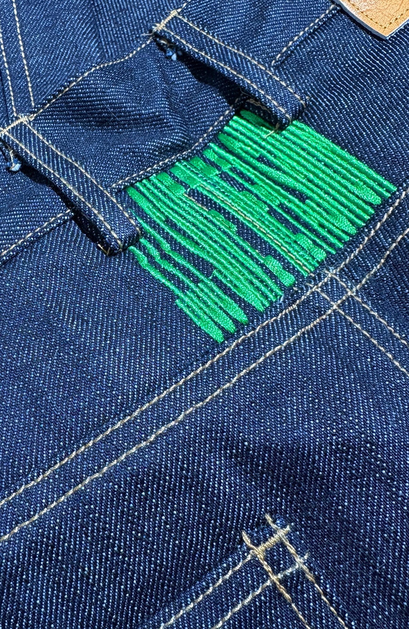 PCCVISION Contrast-Stitch Embroidered Raw Jeans
