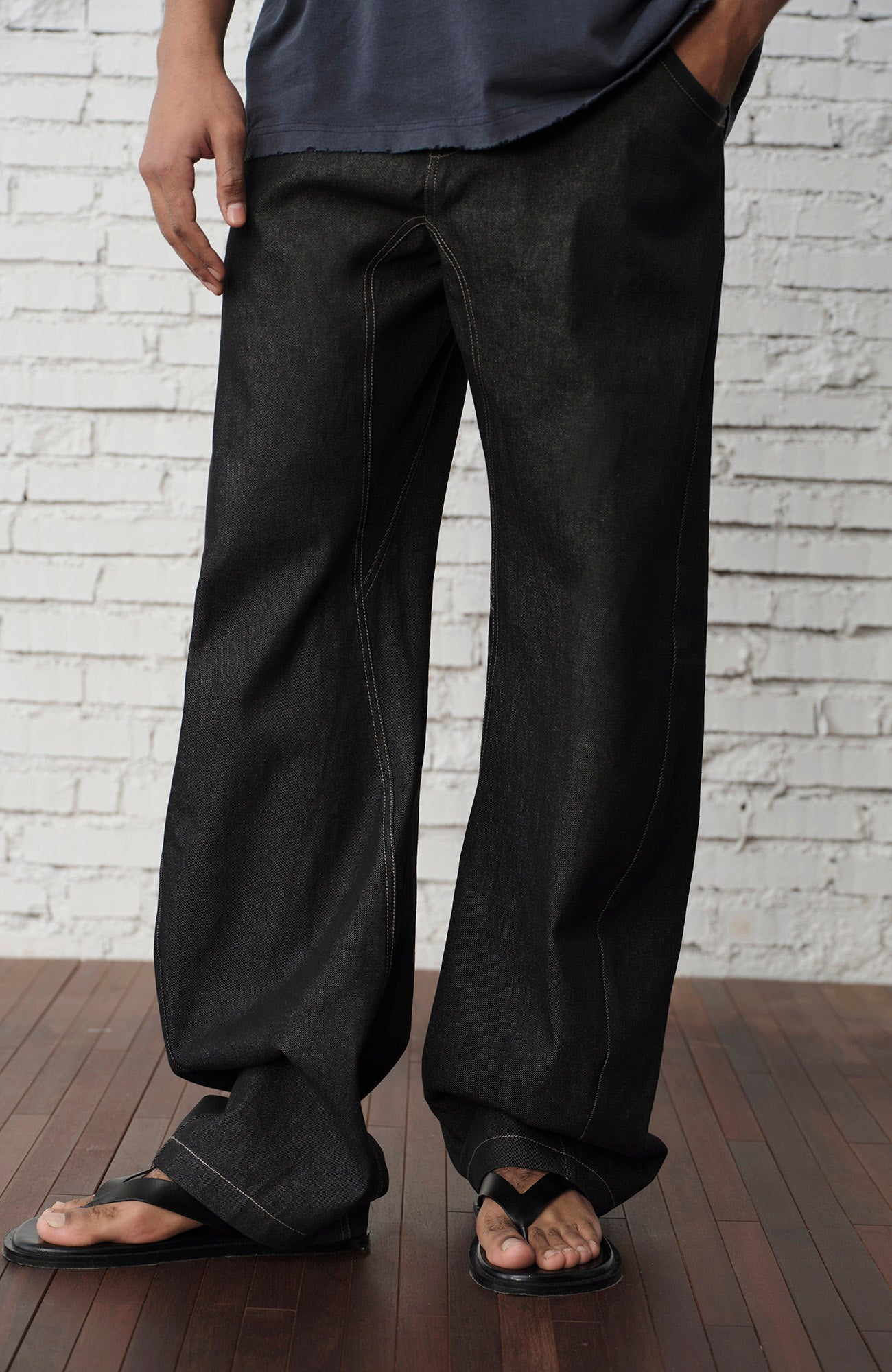 ORGANIC EMOTION EMOTION Contrast-Paneled Workwear Jeans, premium urban and streetwear designers apparel on PROJECTISR.com, ORGANIC EMOTION