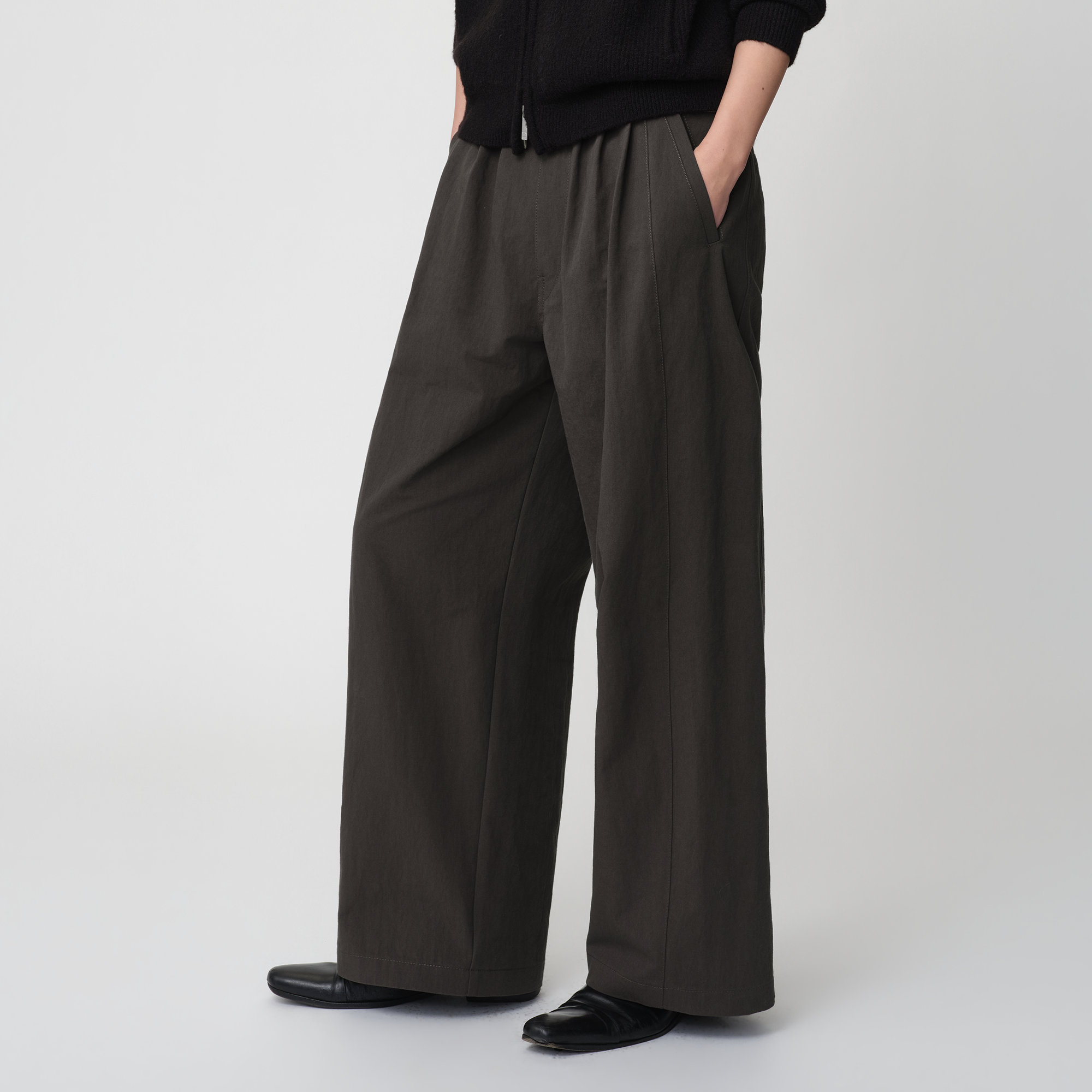 OPICLOTH Retro Pleated Wide-Leg Trousers, premium urban and streetwear designers apparel on PROJECTISR.com, OPICLOTH