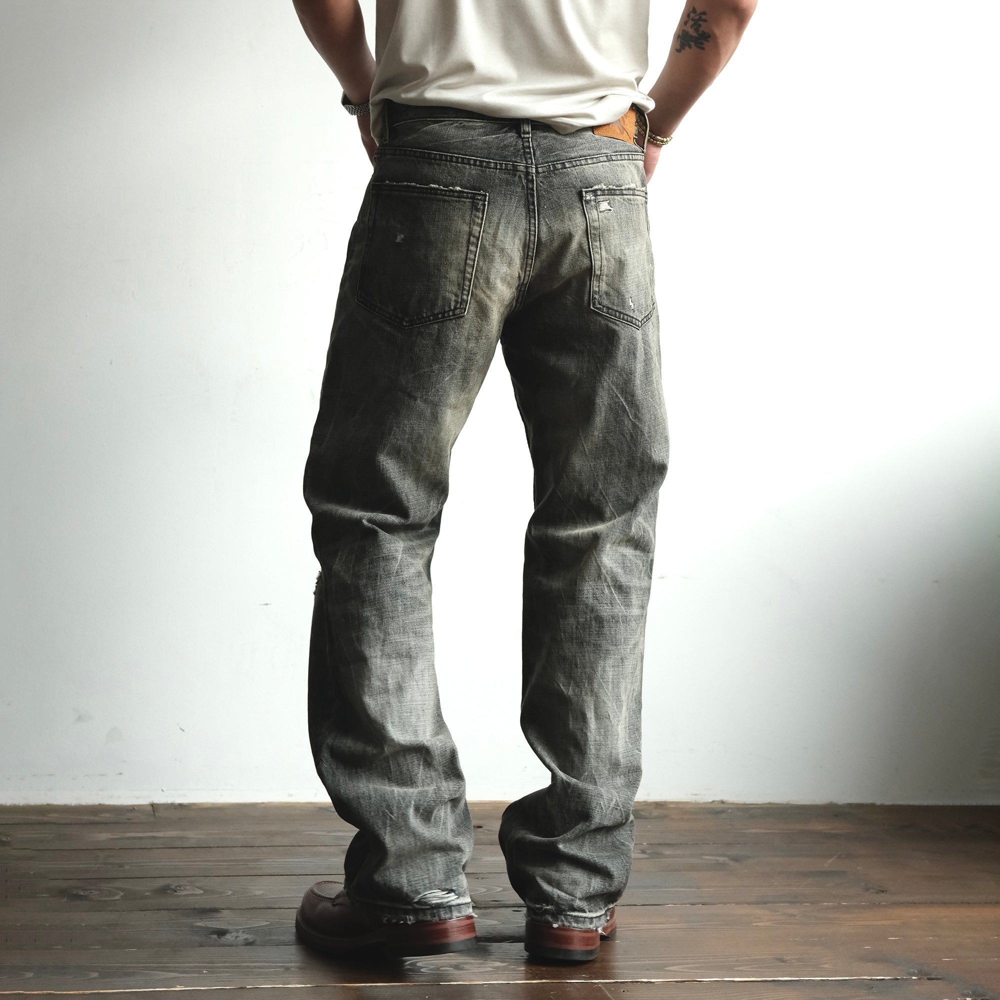 NEIGBORL Wash Distressed Loose-Fit Jeans Black, premium urban and streetwear designers apparel on PROJECTISR.com, NEIGBORL