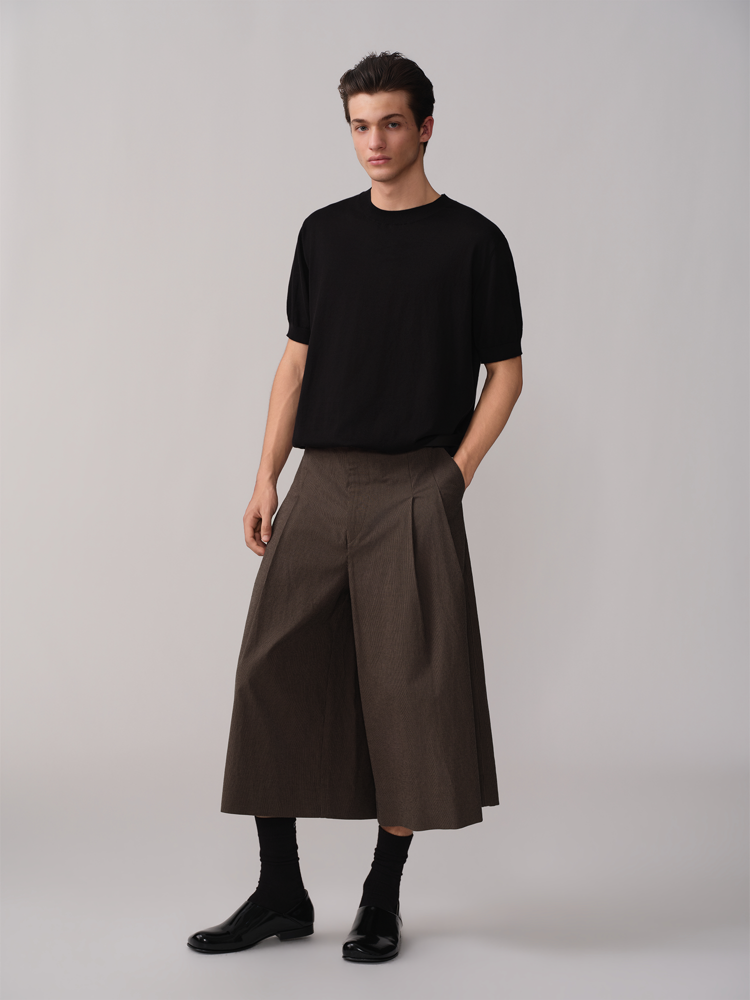 OPICLOTH Retro Houndstooth Pleated Culotte Shorts, premium urban and streetwear designers apparel on PROJECTISR.com, OPICLOTH