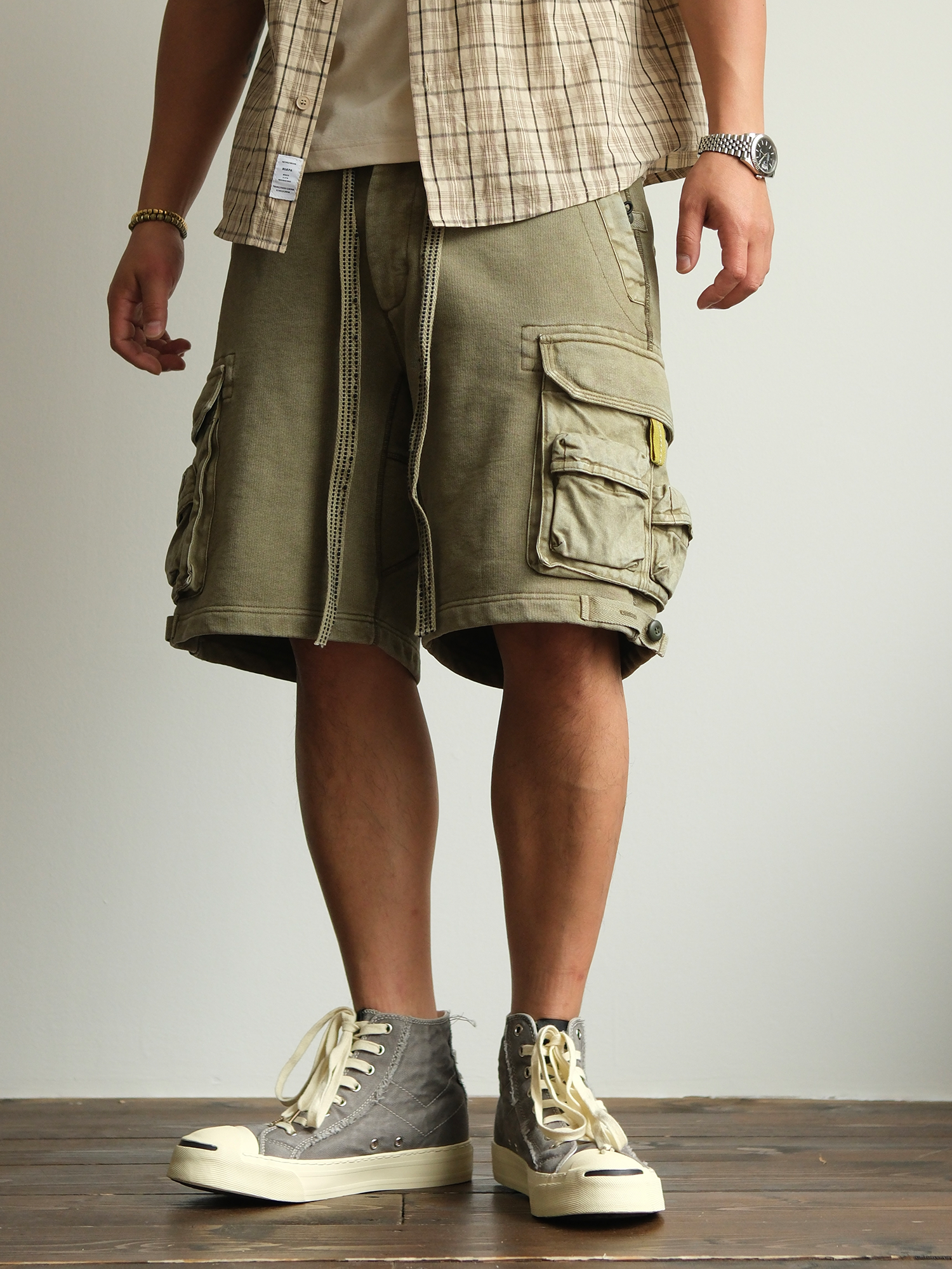 NEIGBORL Utility Multi-Pocket Drawstring Sweat Shorts