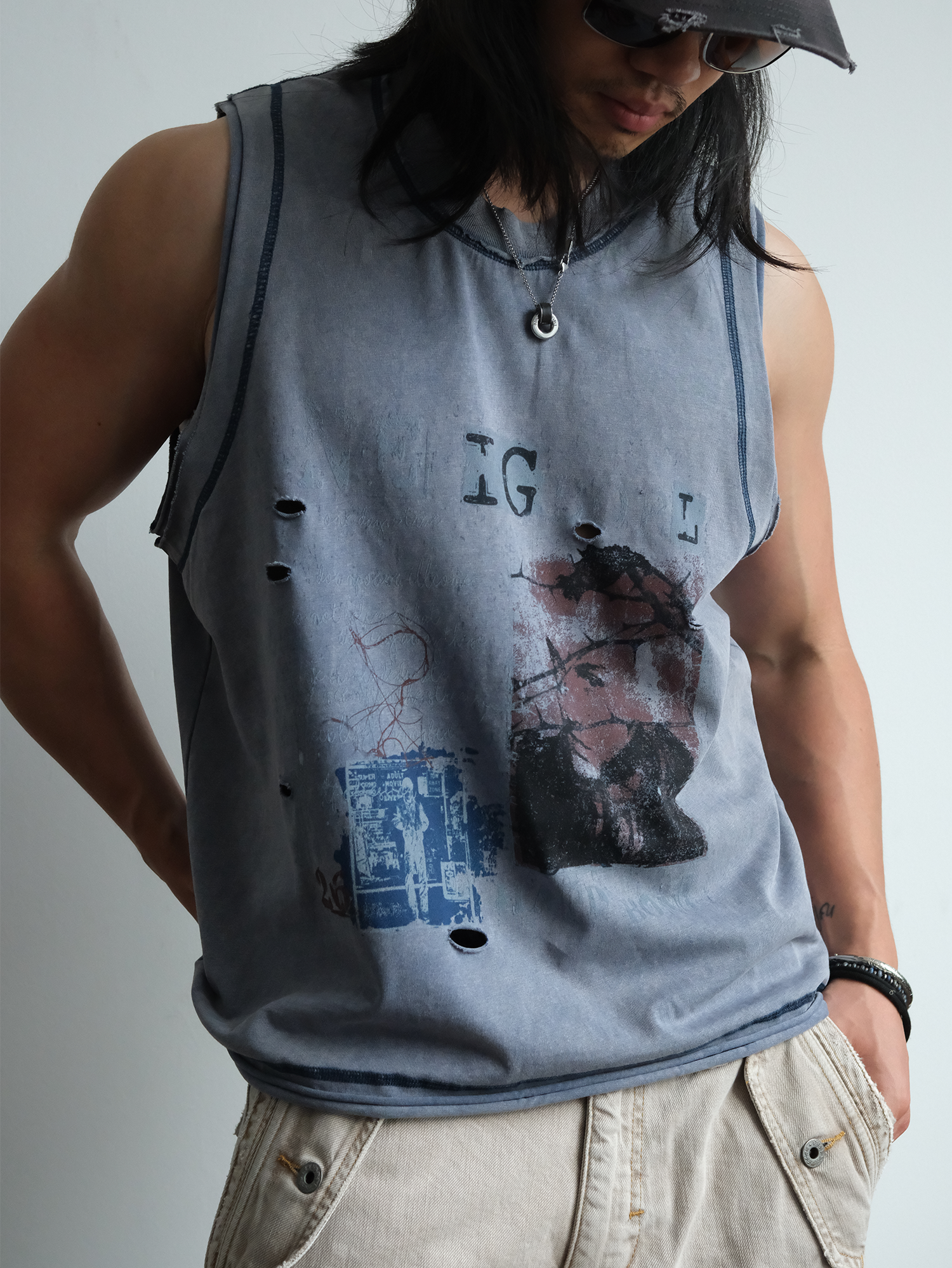 NEIGBORL Distressed Washed Graphic Tank Top