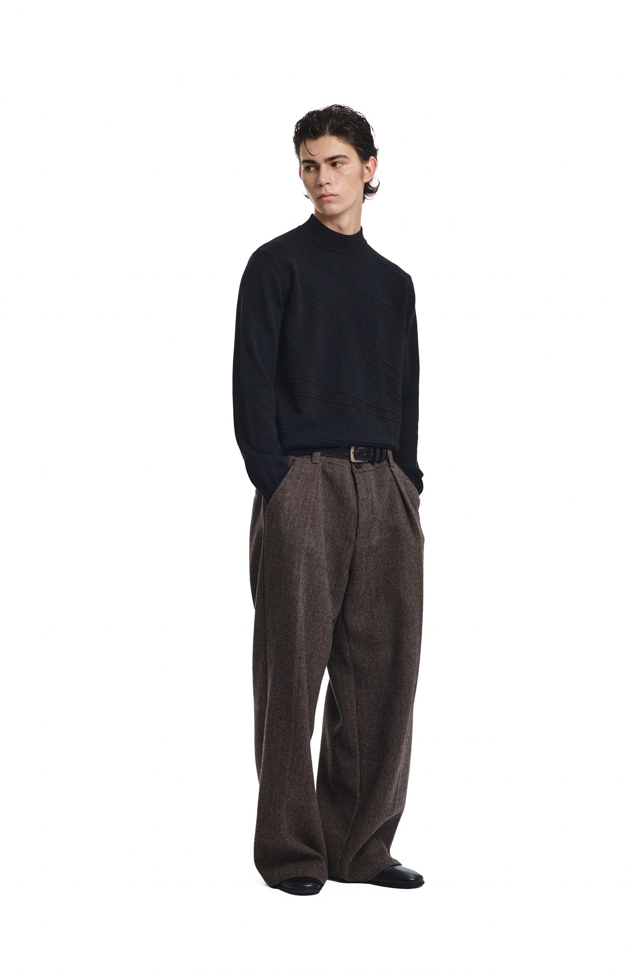 KREATE Curved Jacquard Half-Turtleneck Sweater