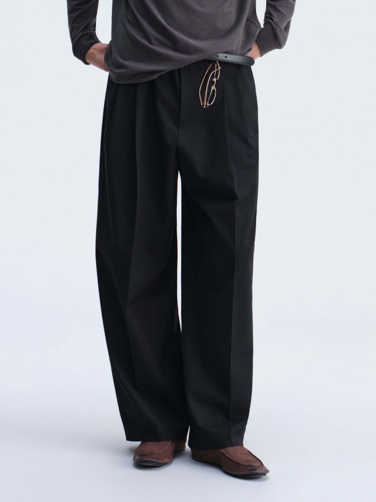 OPICLOTH Retro Double-Pleat Wide-Leg Trousers