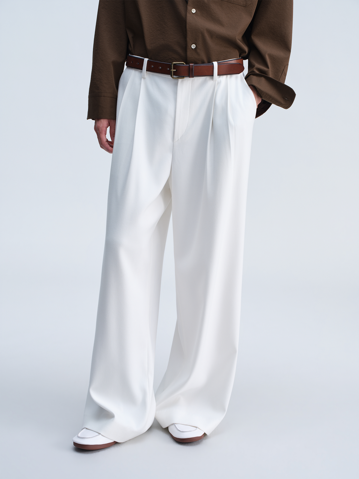 OPICLOTH Classic Pleated Wide-Leg Trousers