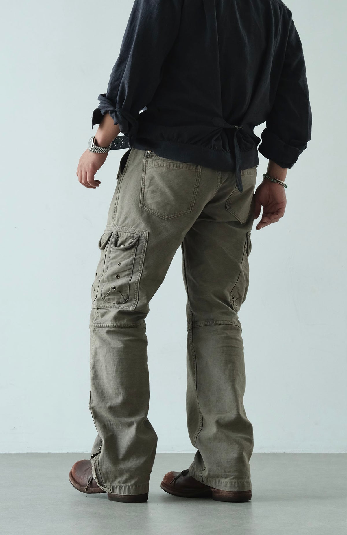 NEIGBORL Retro Multi-Pocket Wide-Leg Cargo Pants