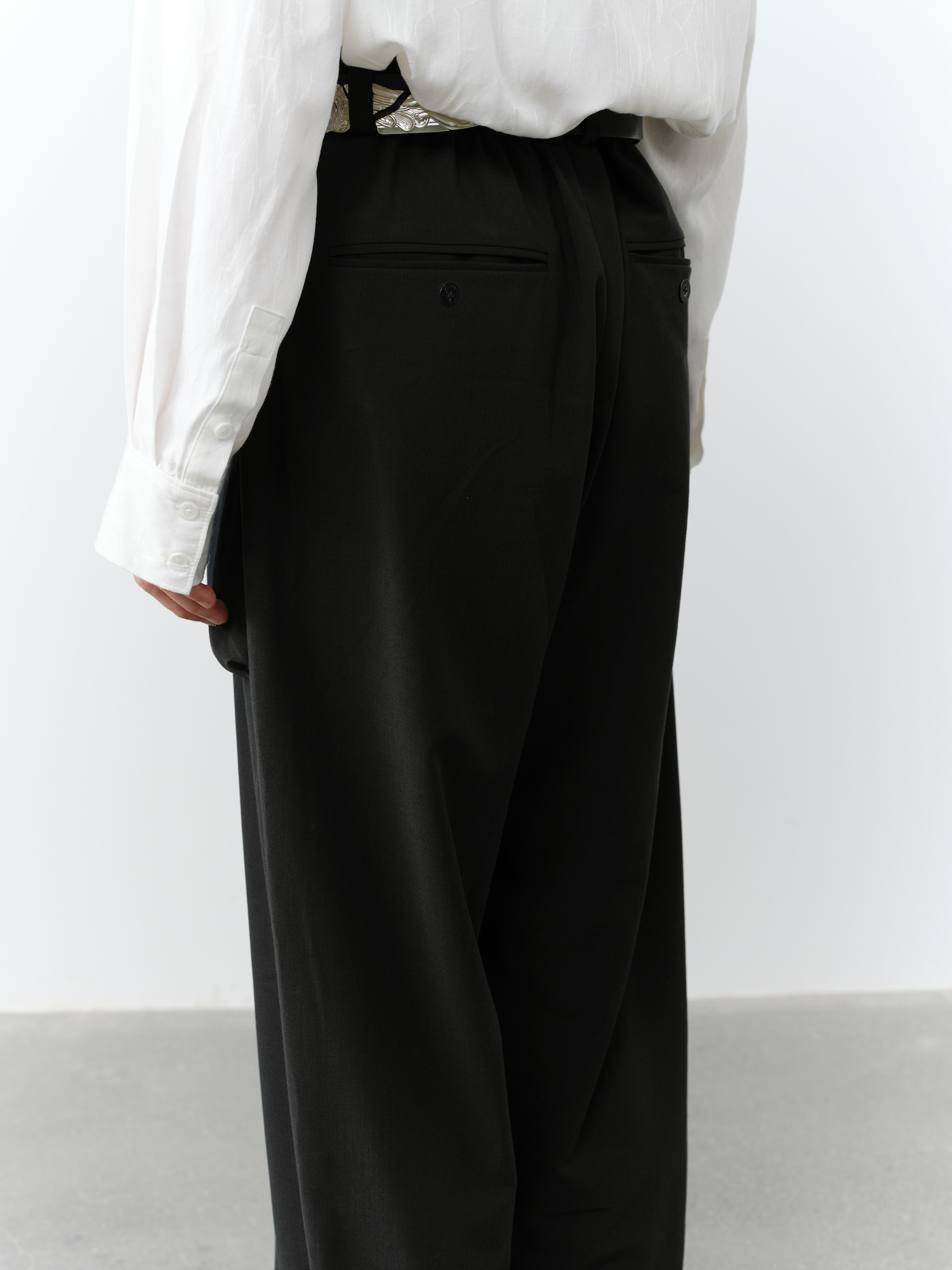 GRAINMUSTARD Retro Patch Pocket Pleated High-Waist Trousers, premium urban and streetwear designers apparel on PROJECTISR.com, GRAINMUSTARD