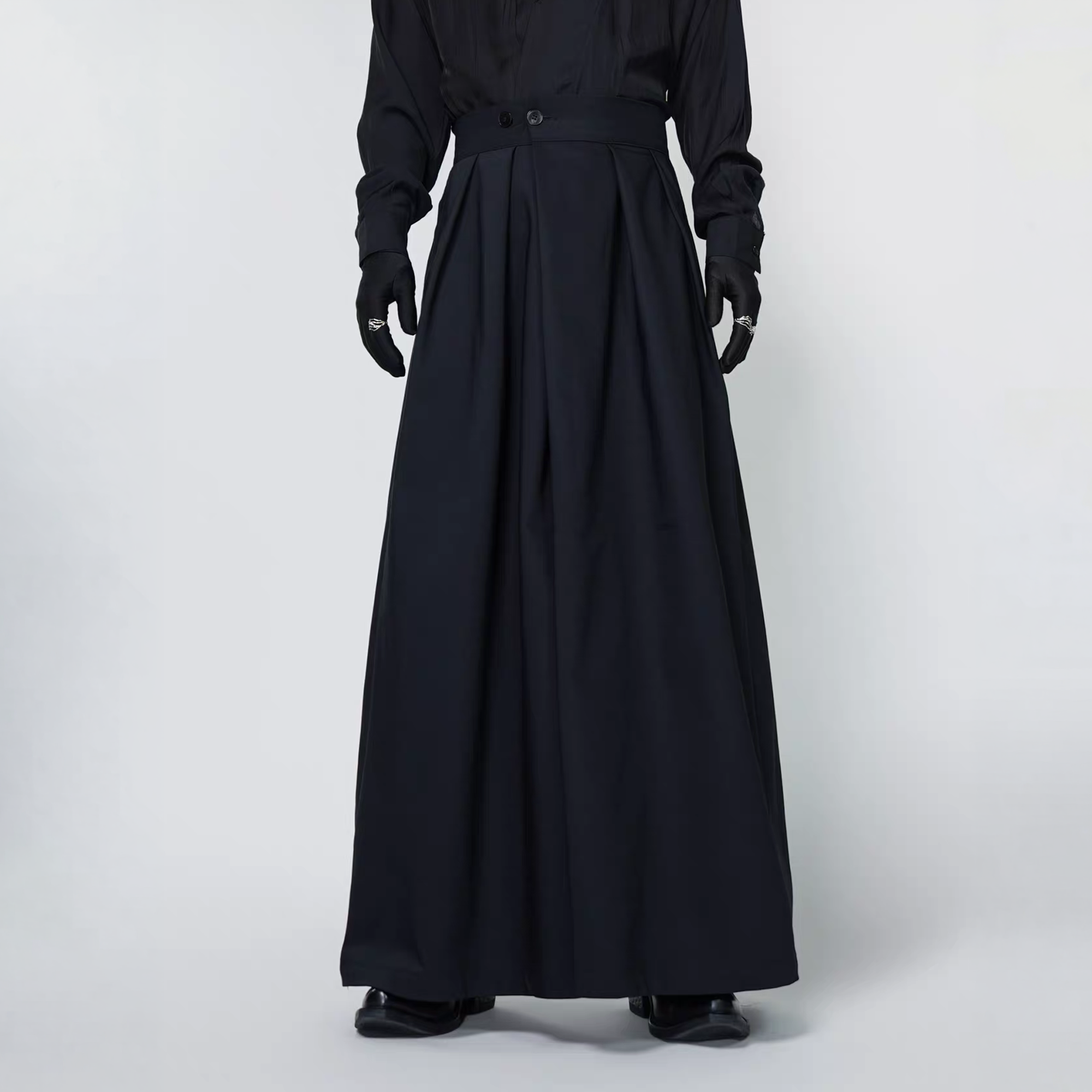 VE2 Minimal High-Waist Wide-Leg Trousers