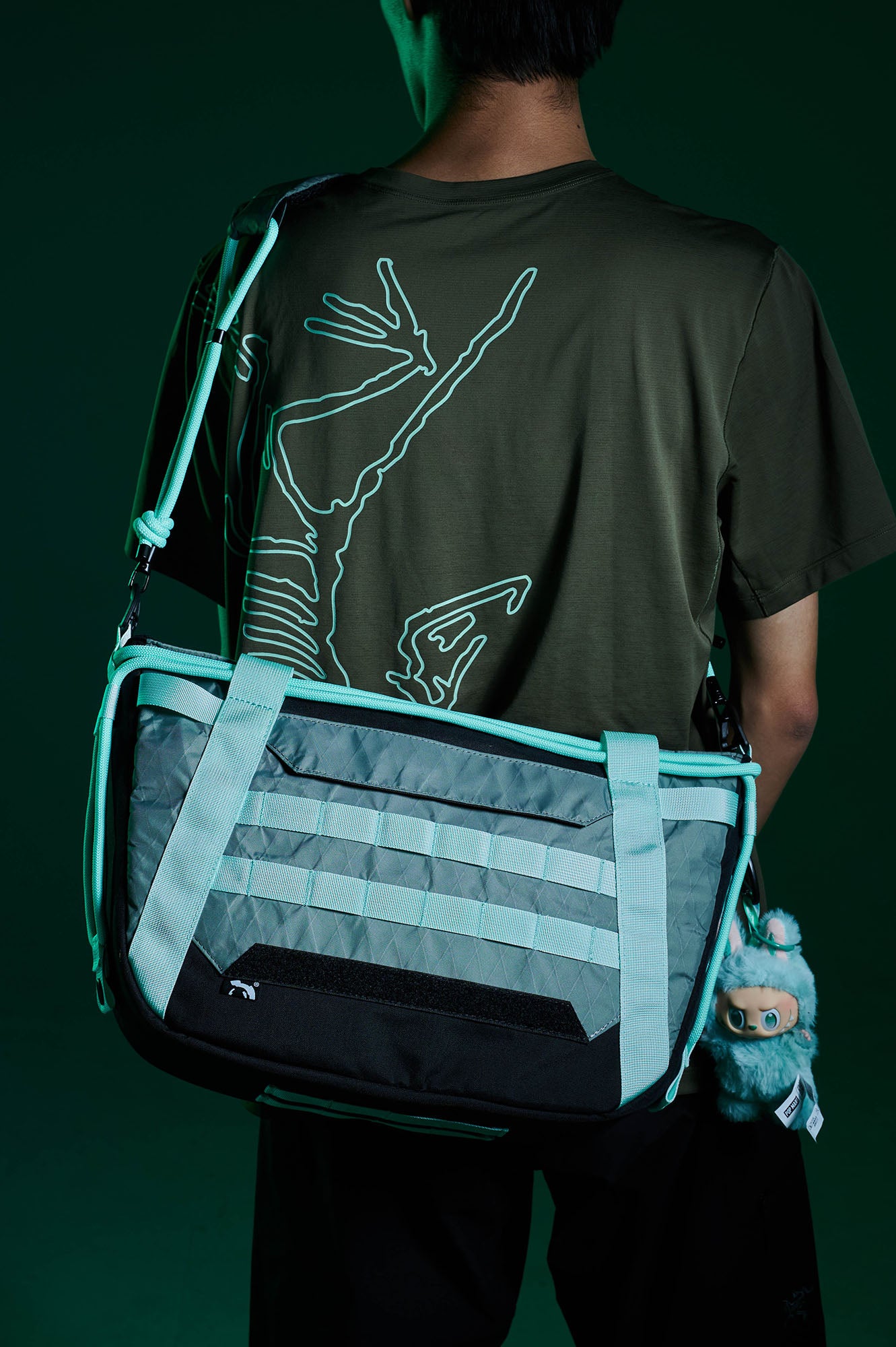 OVERCLOCK ROAM Modular Tactical Tote Bag, premium urban and streetwear designers apparel on PROJECTISR.com, OVERCLOCK ROAM