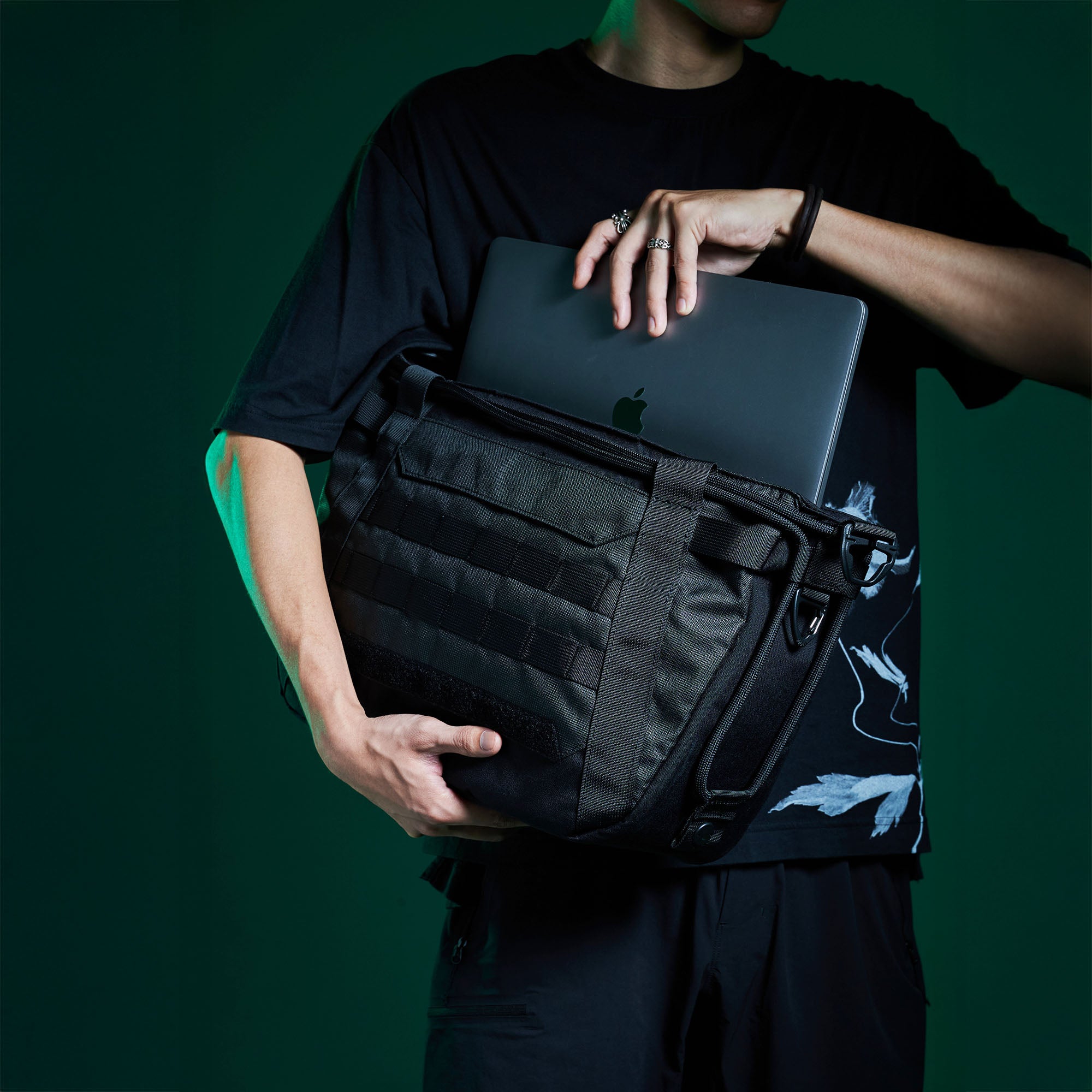 OVERCLOCK ROAM Modular Tactical Tote Bag, premium urban and streetwear designers apparel on PROJECTISR.com, OVERCLOCK ROAM