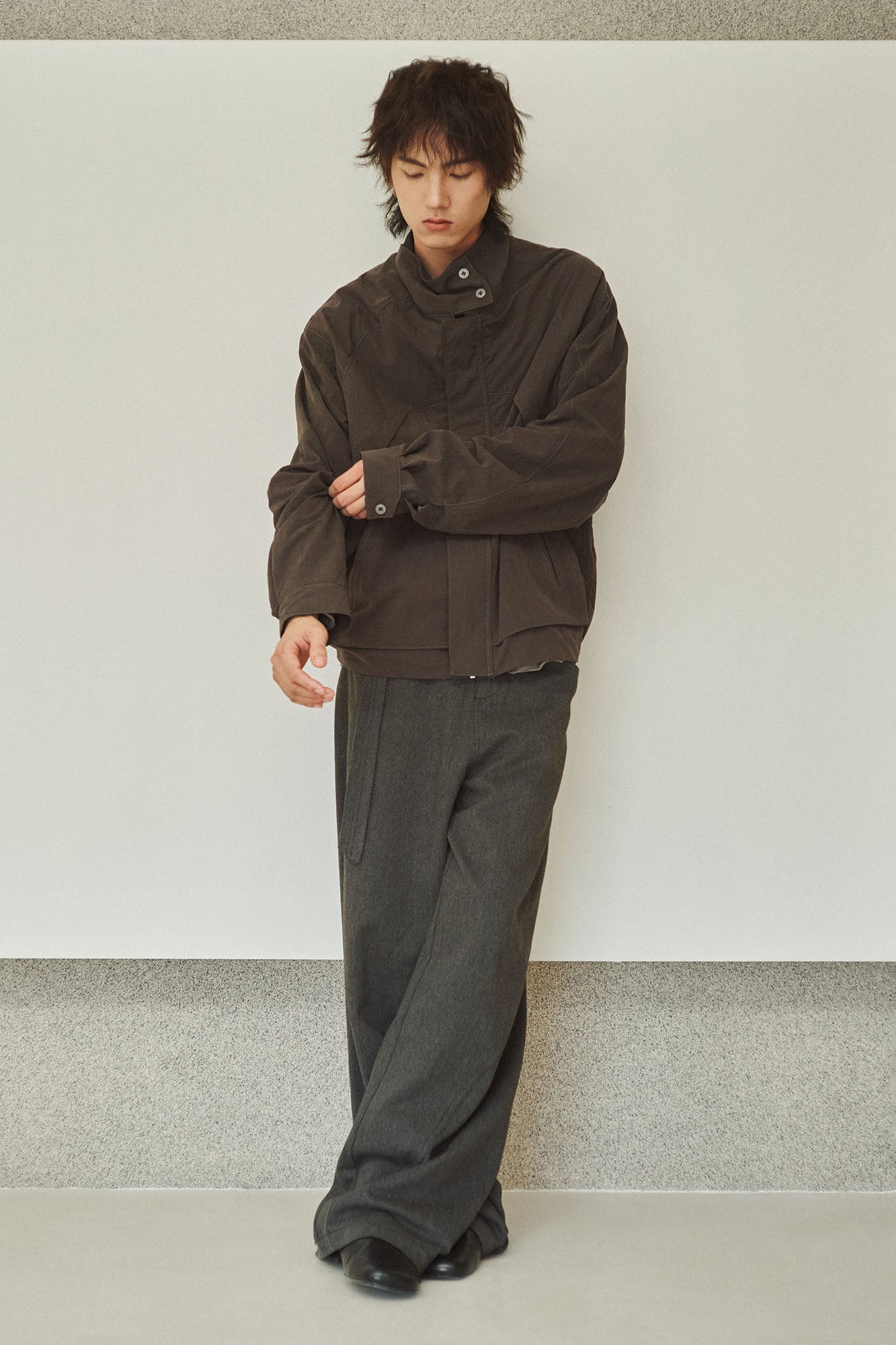 GONGHE REPUB High-Neck Elastic Hem Utility Blouson