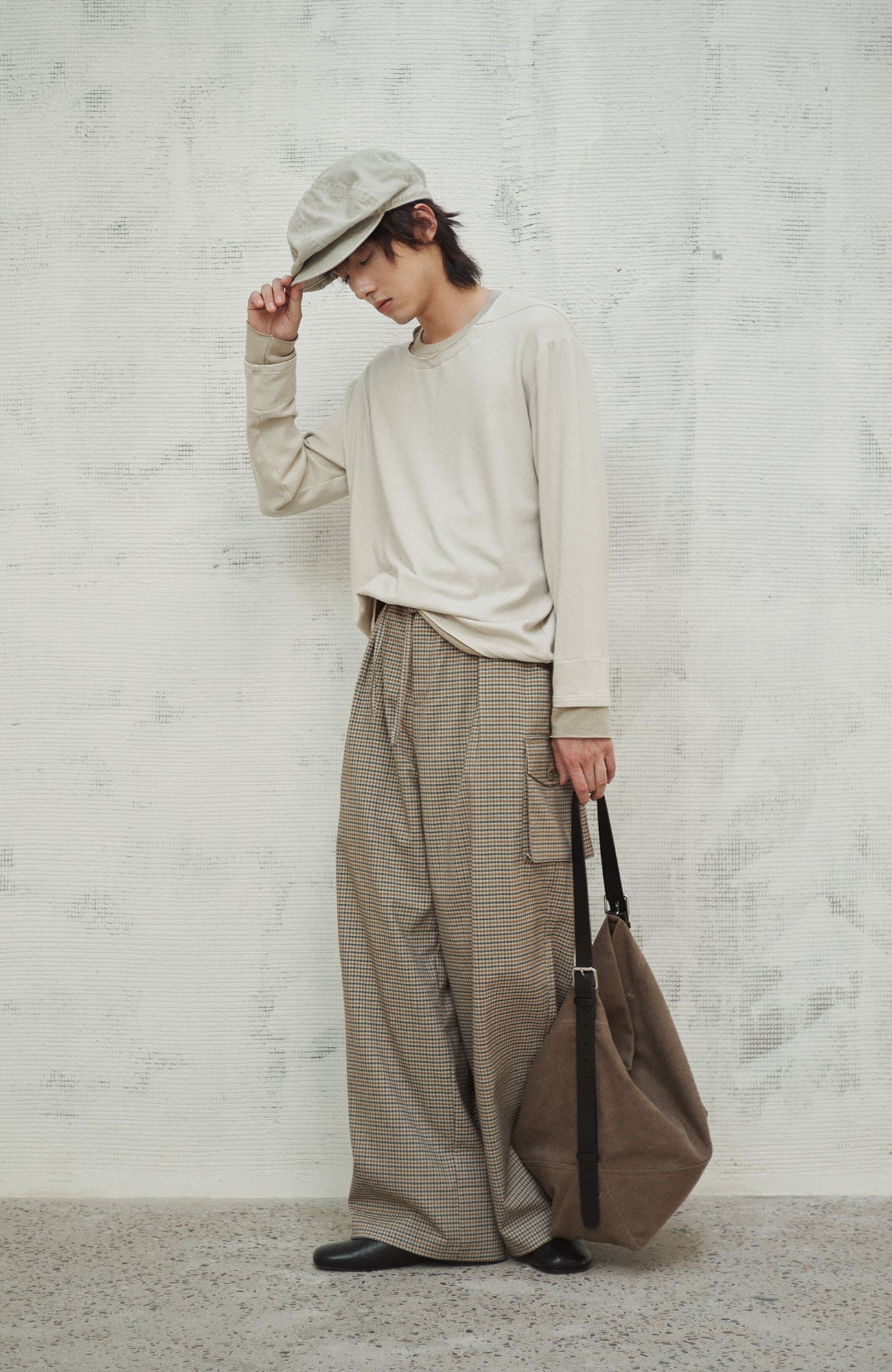 GONGHE REPUB Modern Pleated Checkered Wide-Leg Trousers