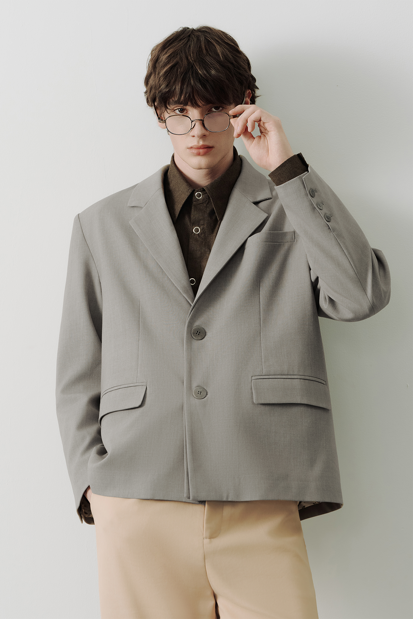 SAME FLOW Classic V-Neck Tailored Blazer
