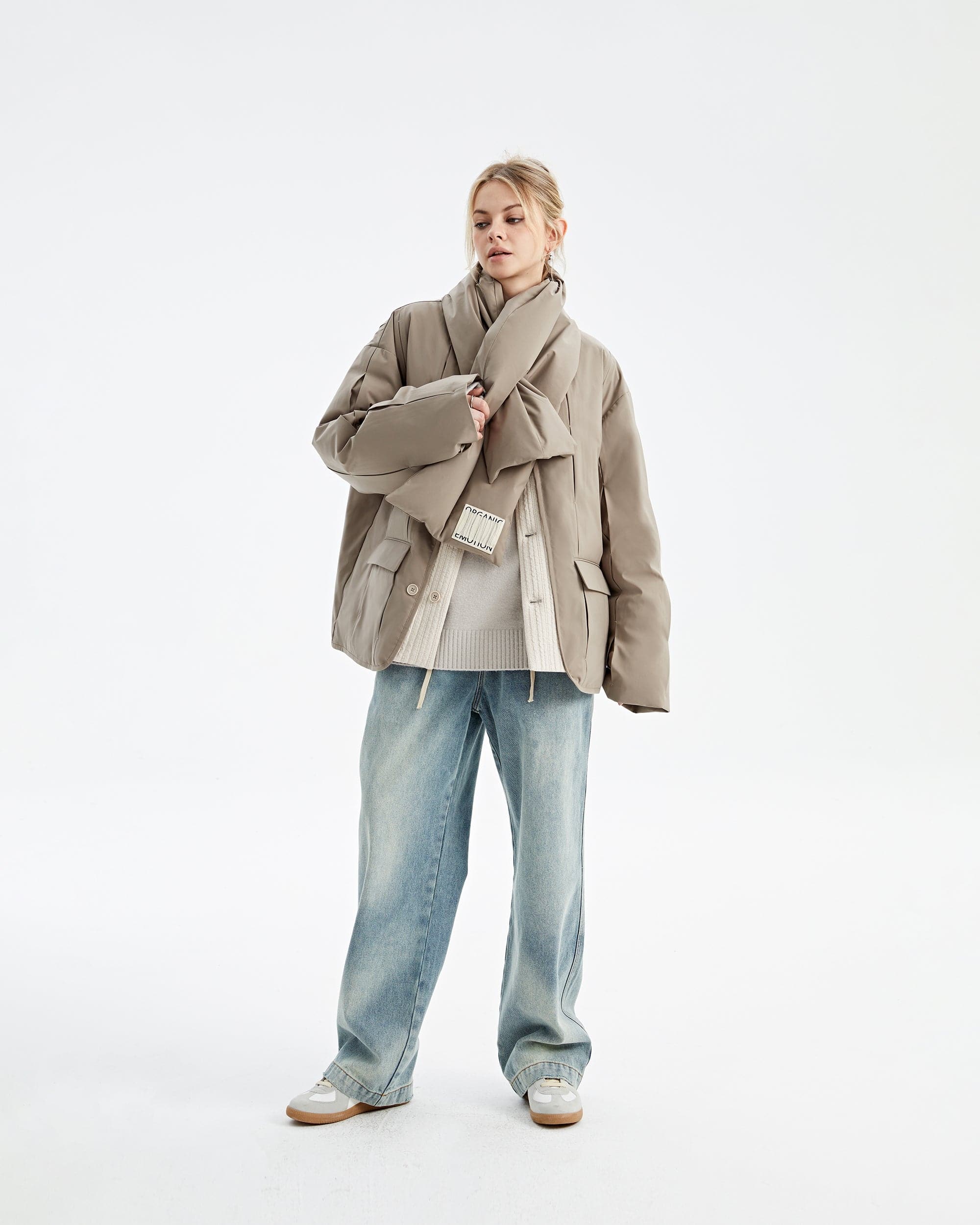 ORGANIC EMOTION Spliced Waterproof Duck Down Scarf Jacket, premium urban and streetwear designers apparel on PROJECTISR.com, ORGANIC EMOTION