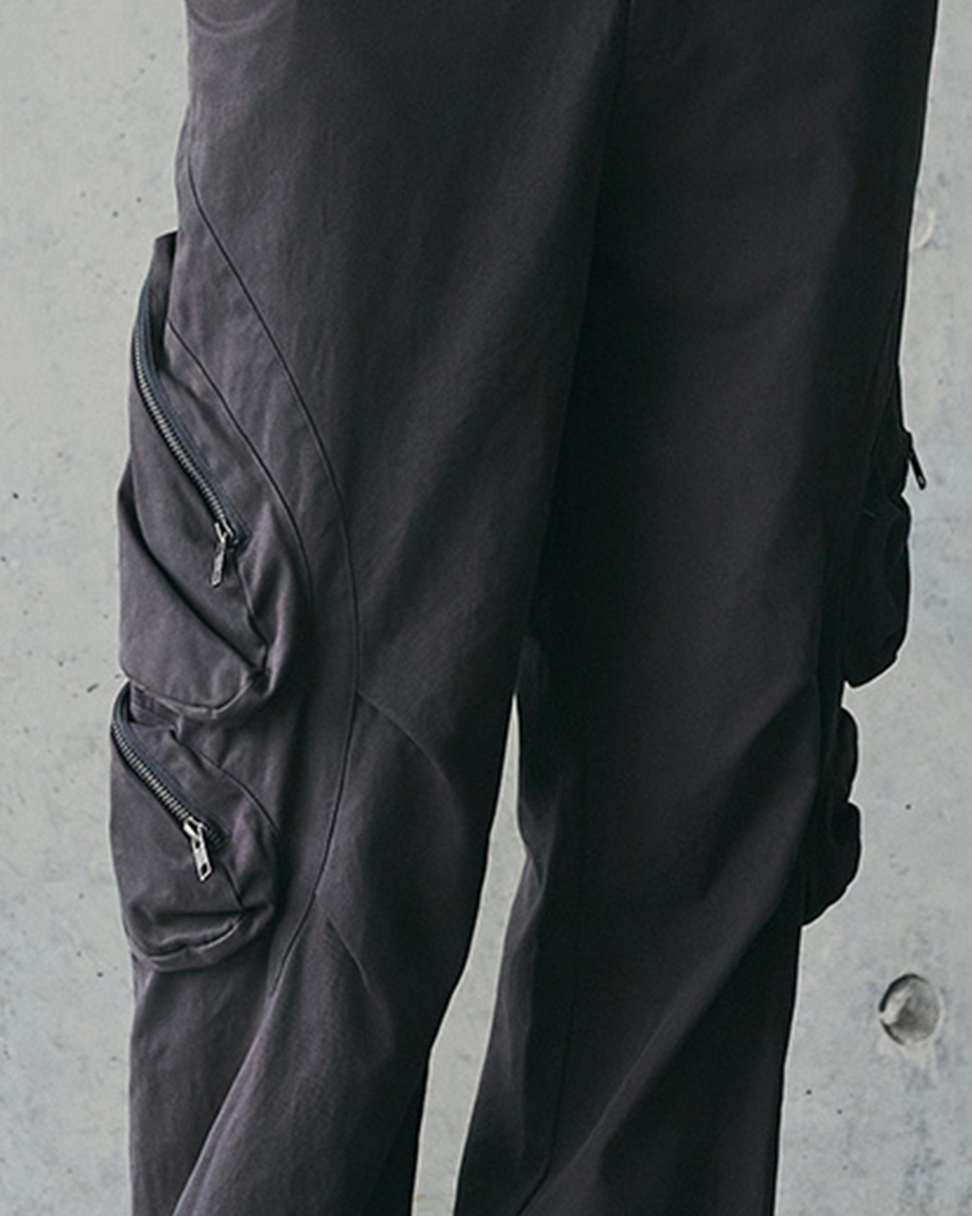 ENSHADOWER Modern Pleated Zipper Tactical Cargo, premium urban and streetwear designers apparel on PROJECTISR.com, ENSHADOWER