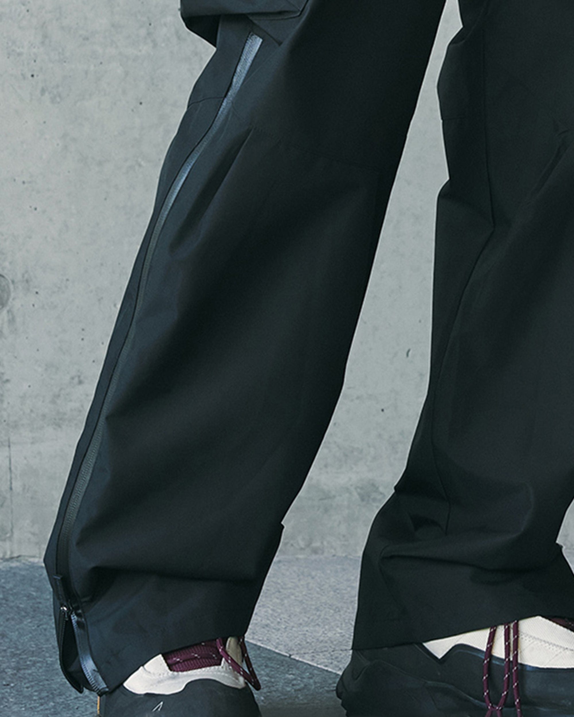 ENSHADOWER Waterproof Pleated Spliced Multi-pocket Pants, premium urban and streetwear designers apparel on PROJECTISR.com, ENSHADOWER