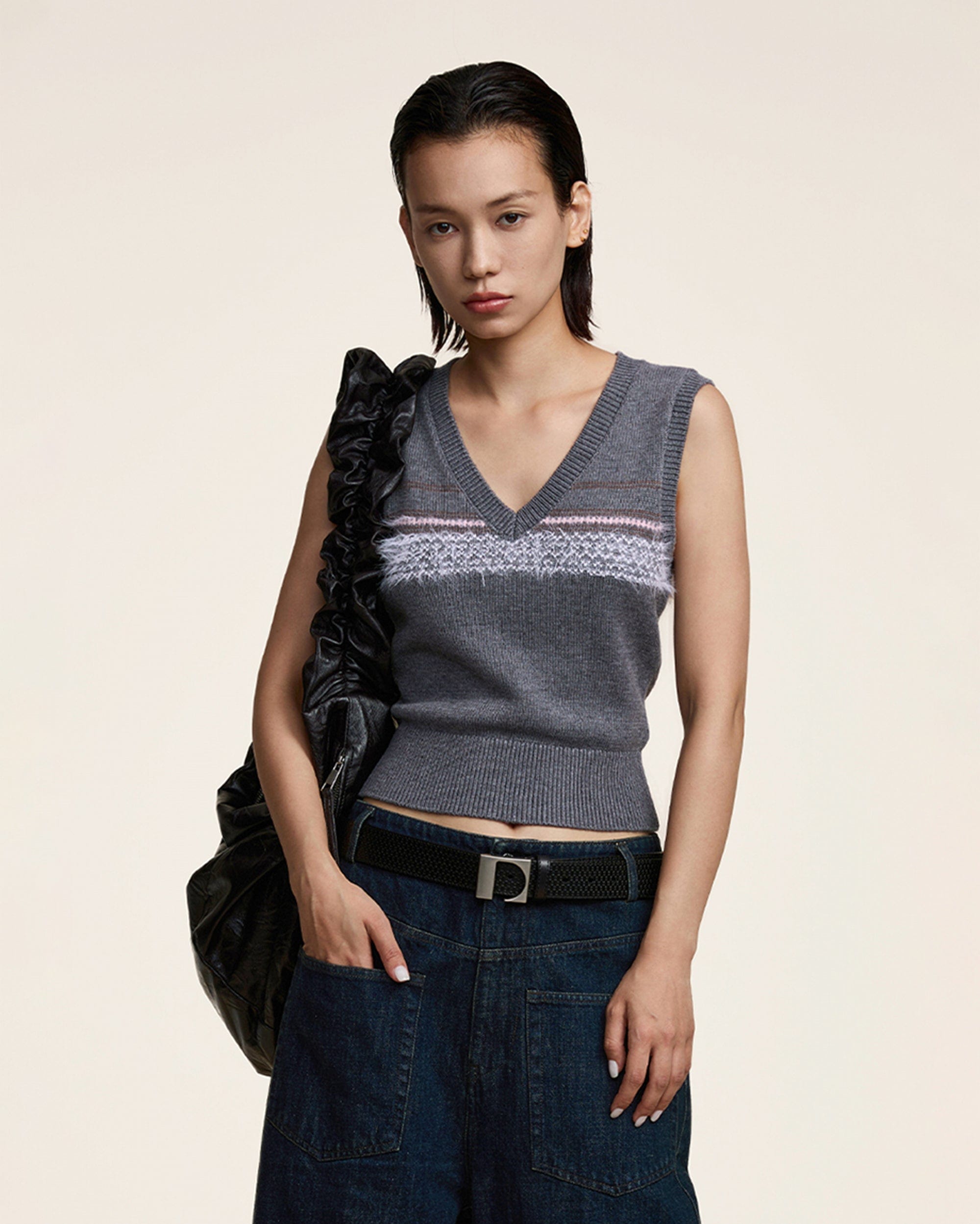 OPICLOTH Wrinkle Crescent Bag, premium urban and streetwear designers apparel on PROJECTISR.com, OPICLOTH