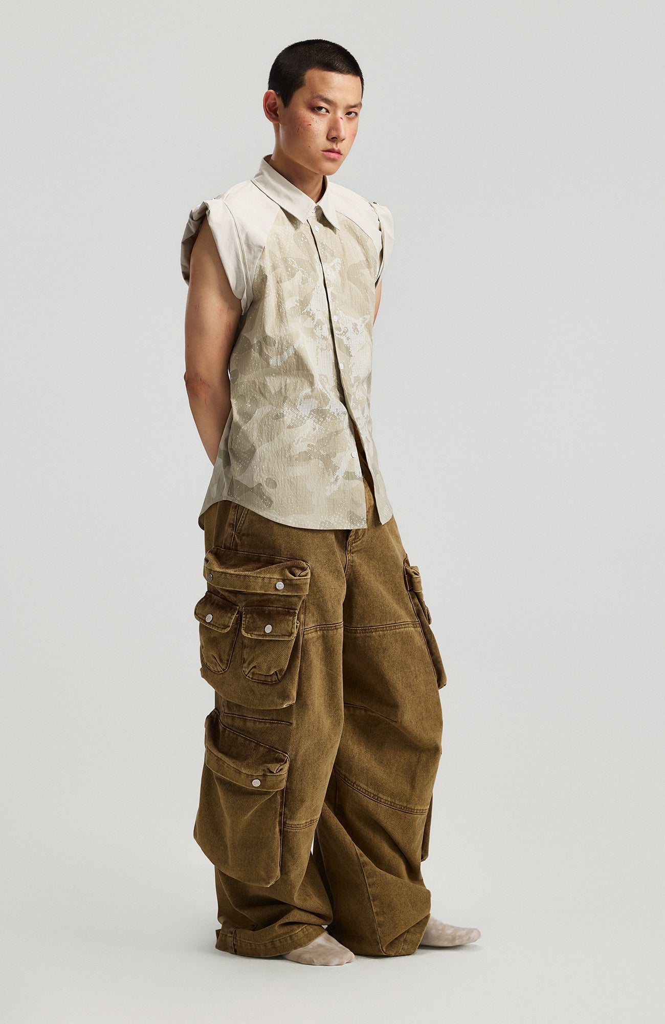 INTERRUPT Camo Graphic Sleeveless Studded Raglan Shirt