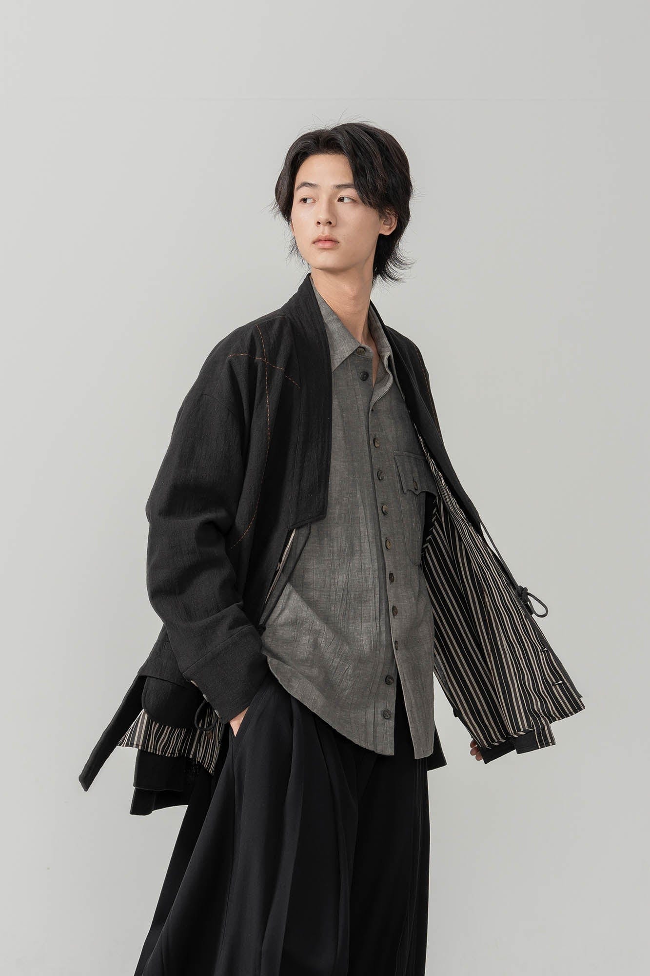 MOITIEDEPETALE Striped Layered Stitched Daoist Robe