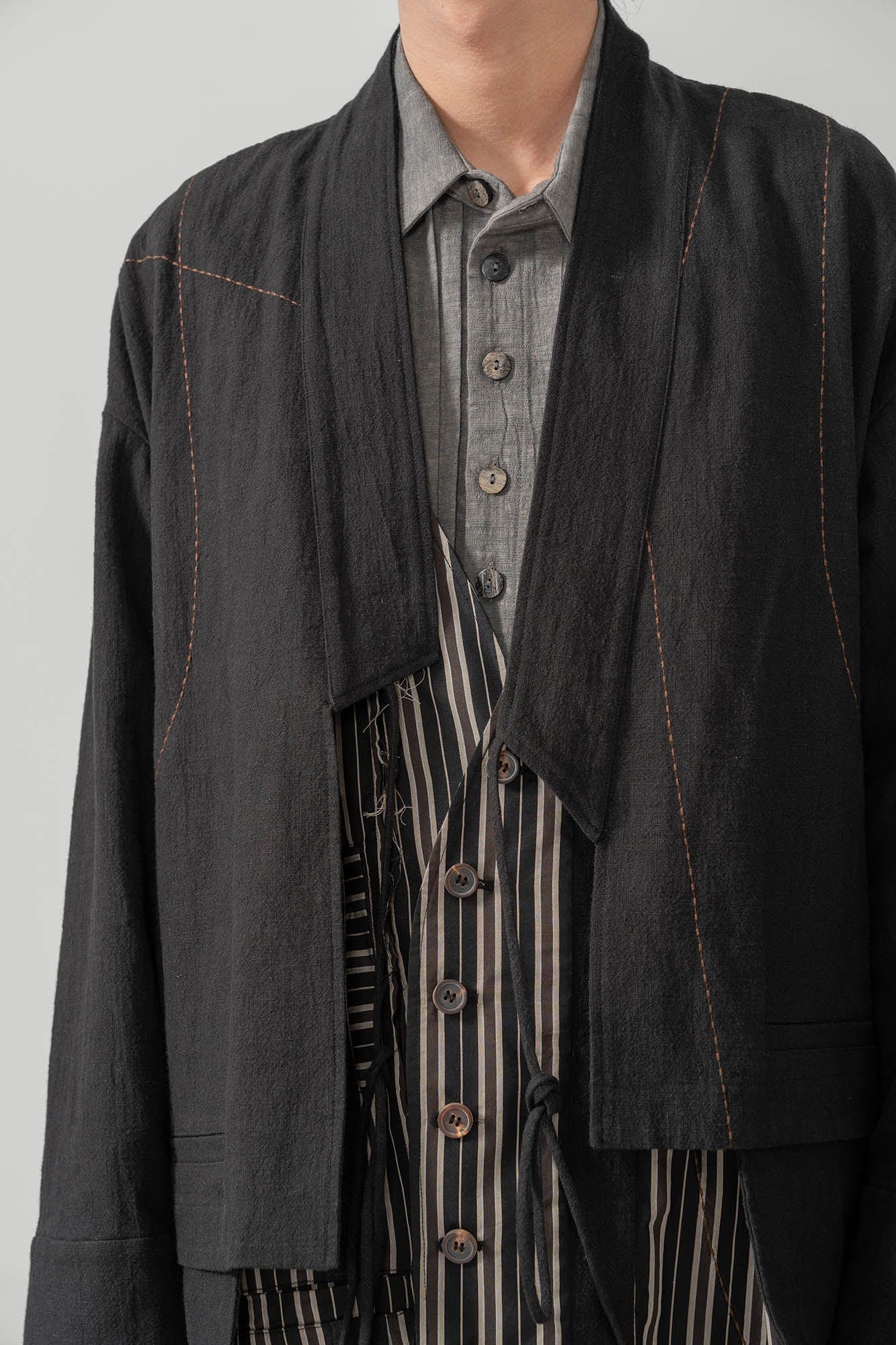 MOITIEDEPETALE Striped Layered Stitched Daoist Robe