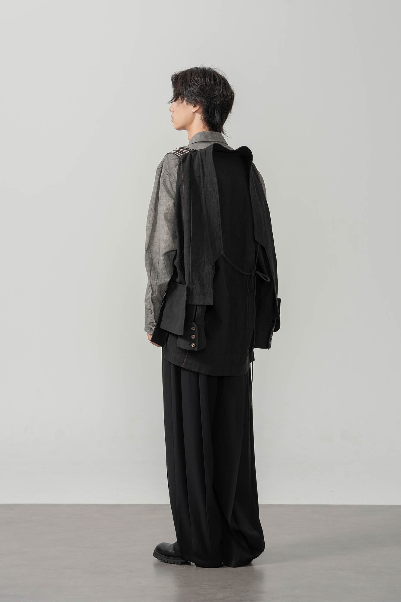 MOITIEDEPETALE Striped Layered Stitched Daoist Robe