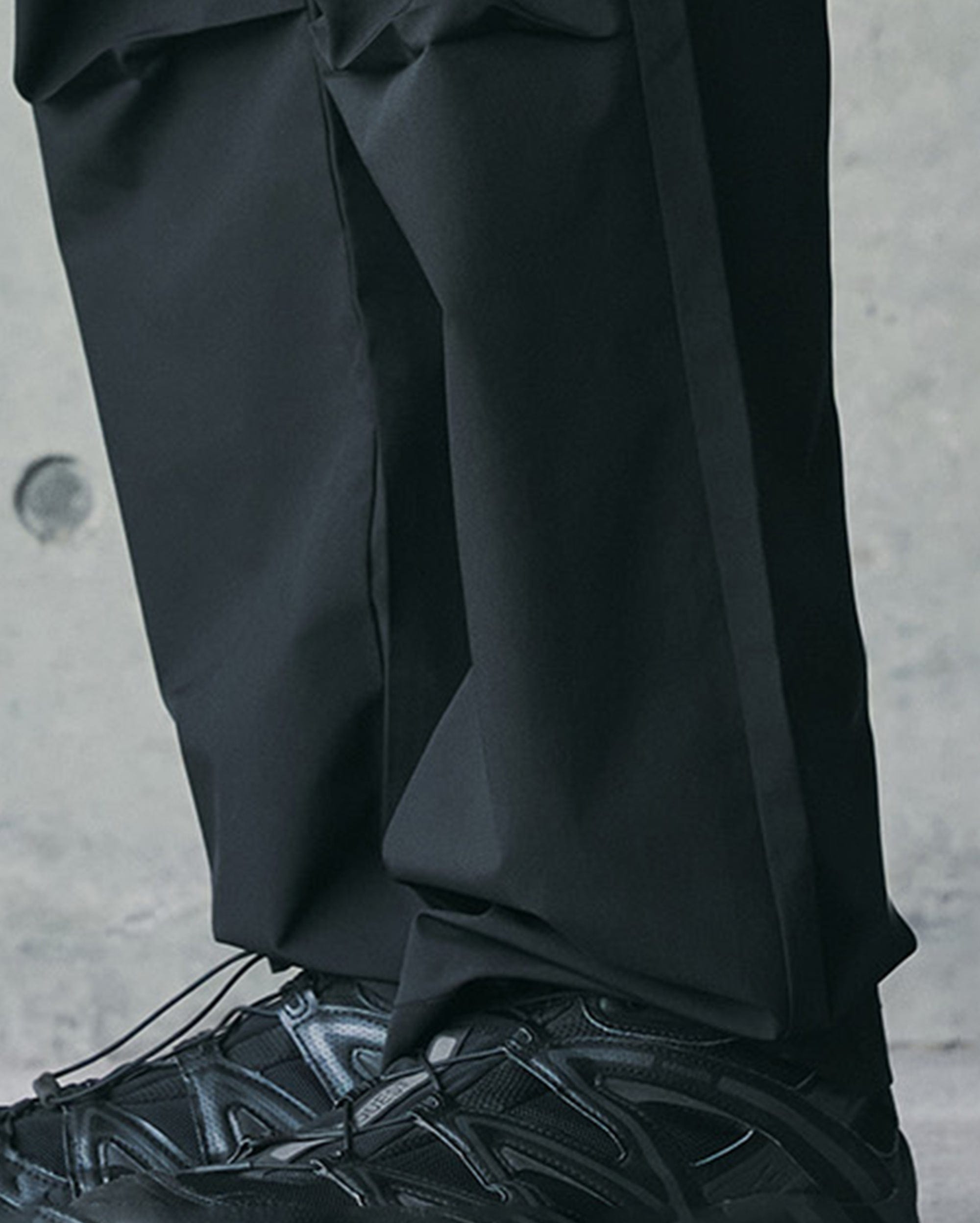 ENSHADOWER Modern Pleated Pocket Ourdoor Pants, premium urban and streetwear designers apparel on PROJECTISR.com, ENSHADOWER