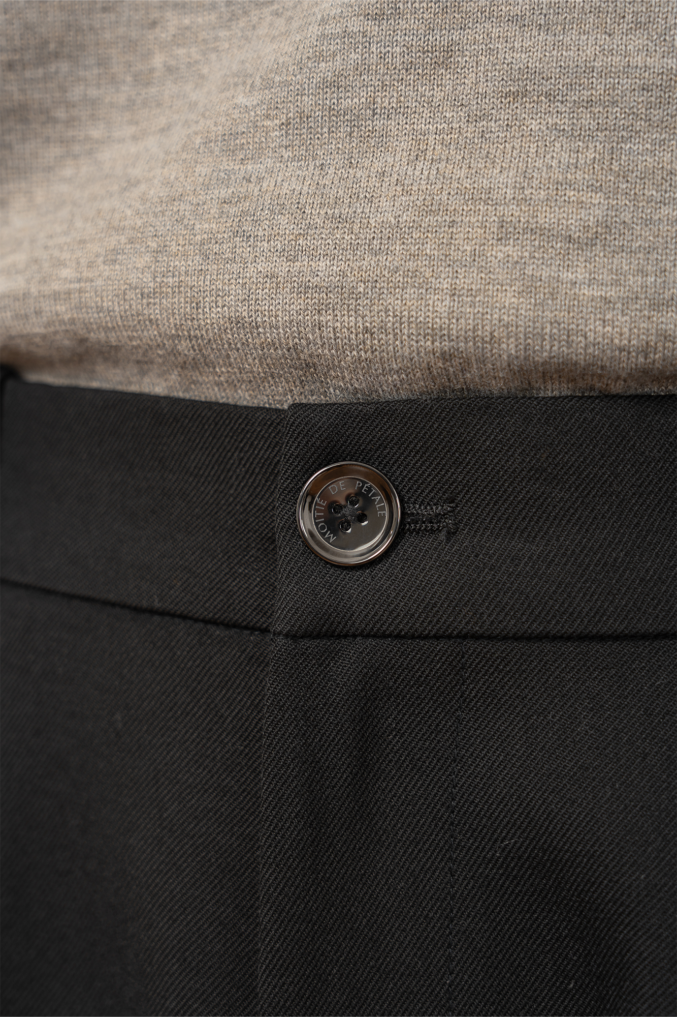 MOITIEDEPETALE Wool-Blended Pleats Trousers