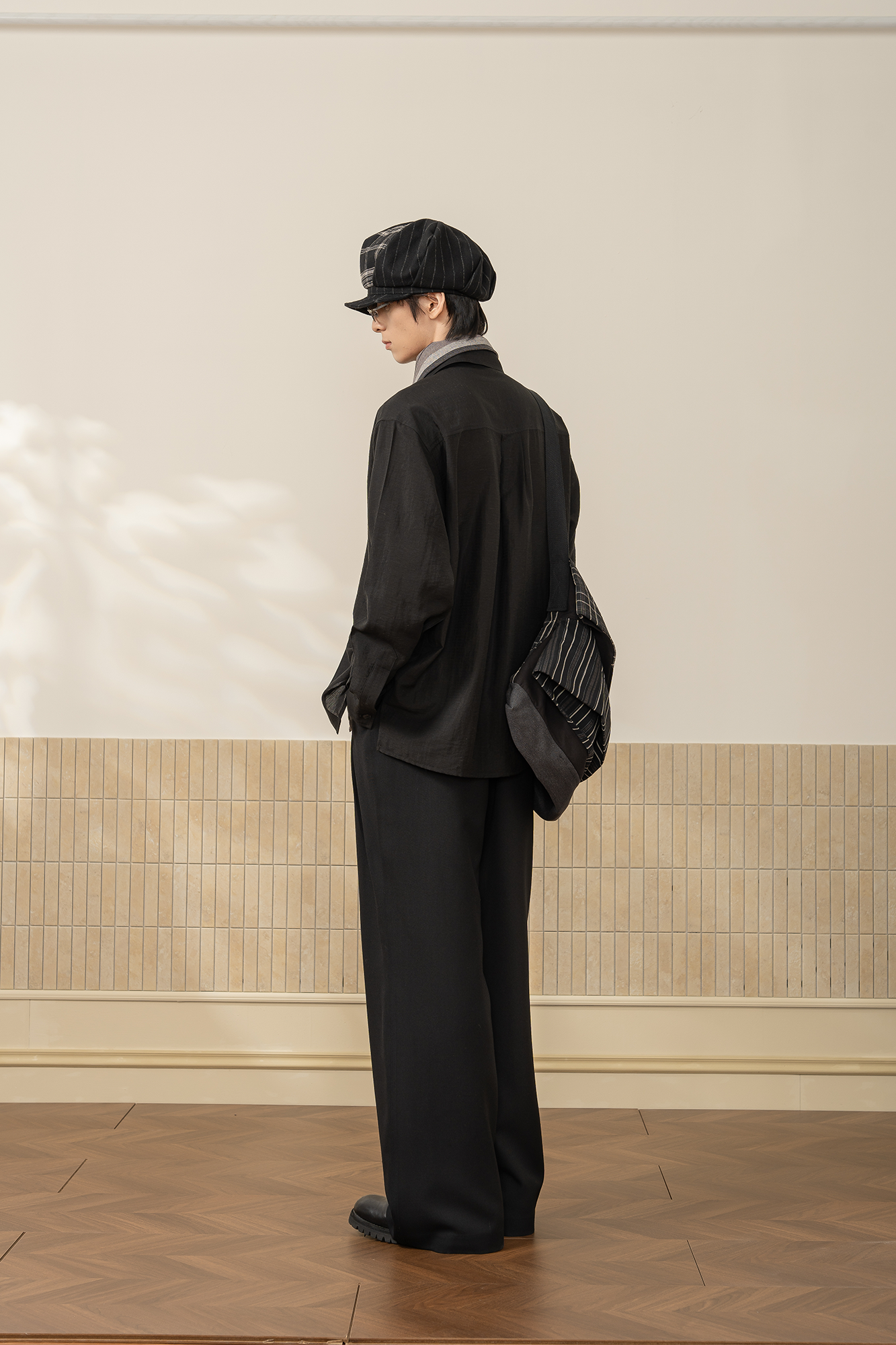 MOITIEDEPETALE Wool-Blended Pleats Trousers