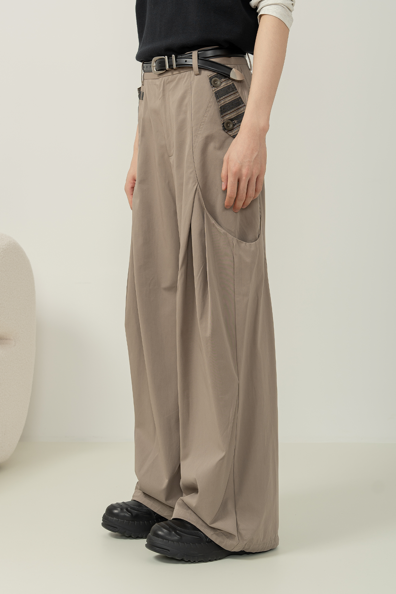 MOITIEDEPETALE Pleated Panel Oversized Cargo Pants