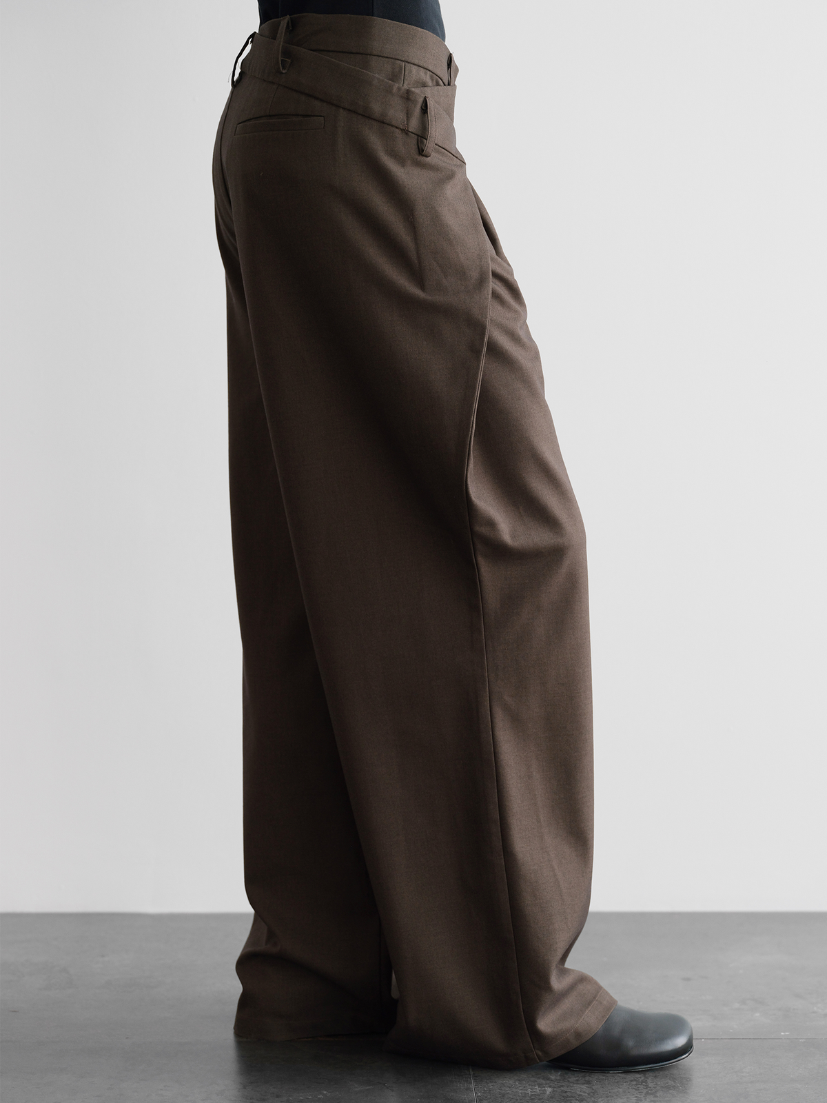 ORGANIC EMOTION Deconstructed Asymmetrical Pleated Trousers