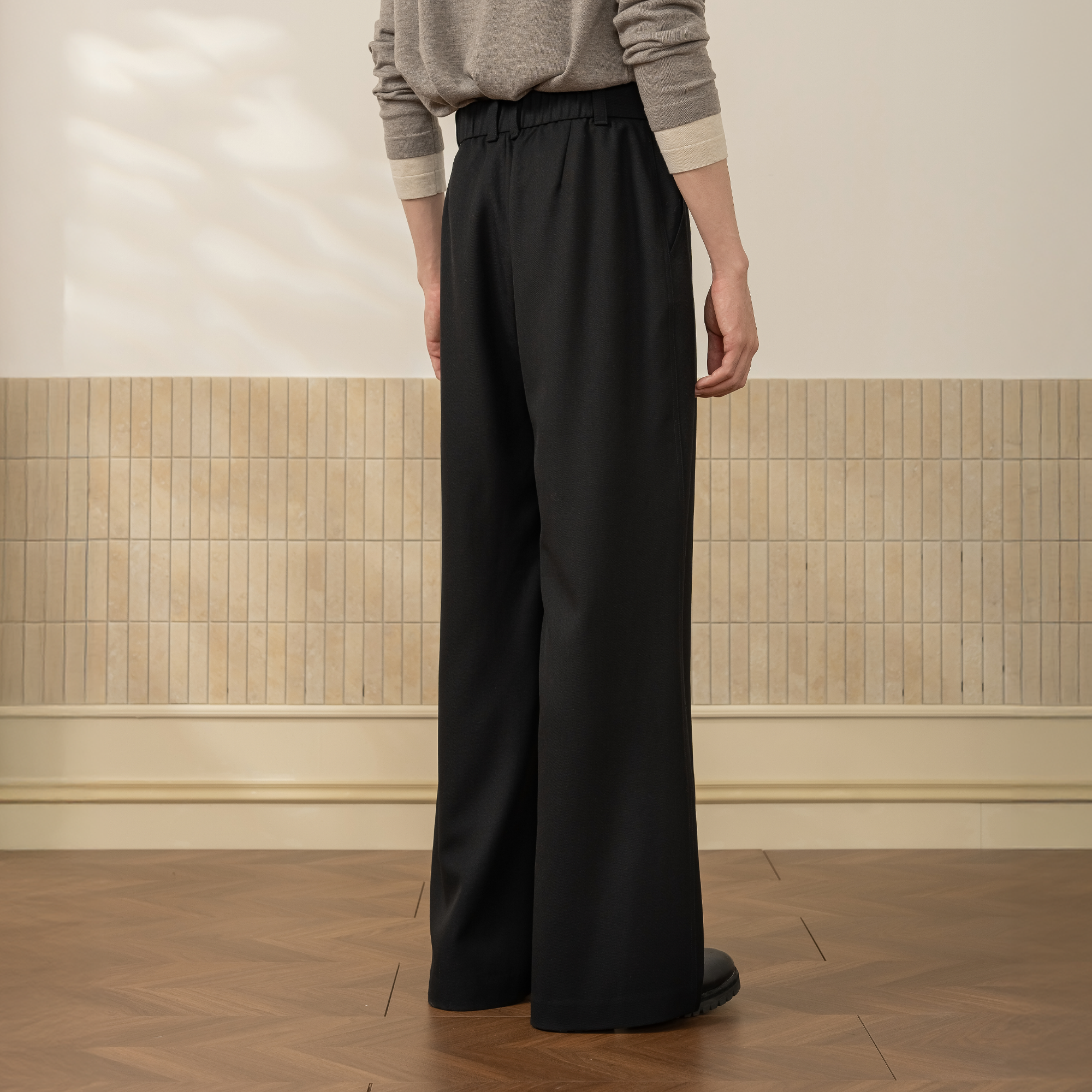 MOITIEDEPETALE Wool-Blended Pleats Trousers