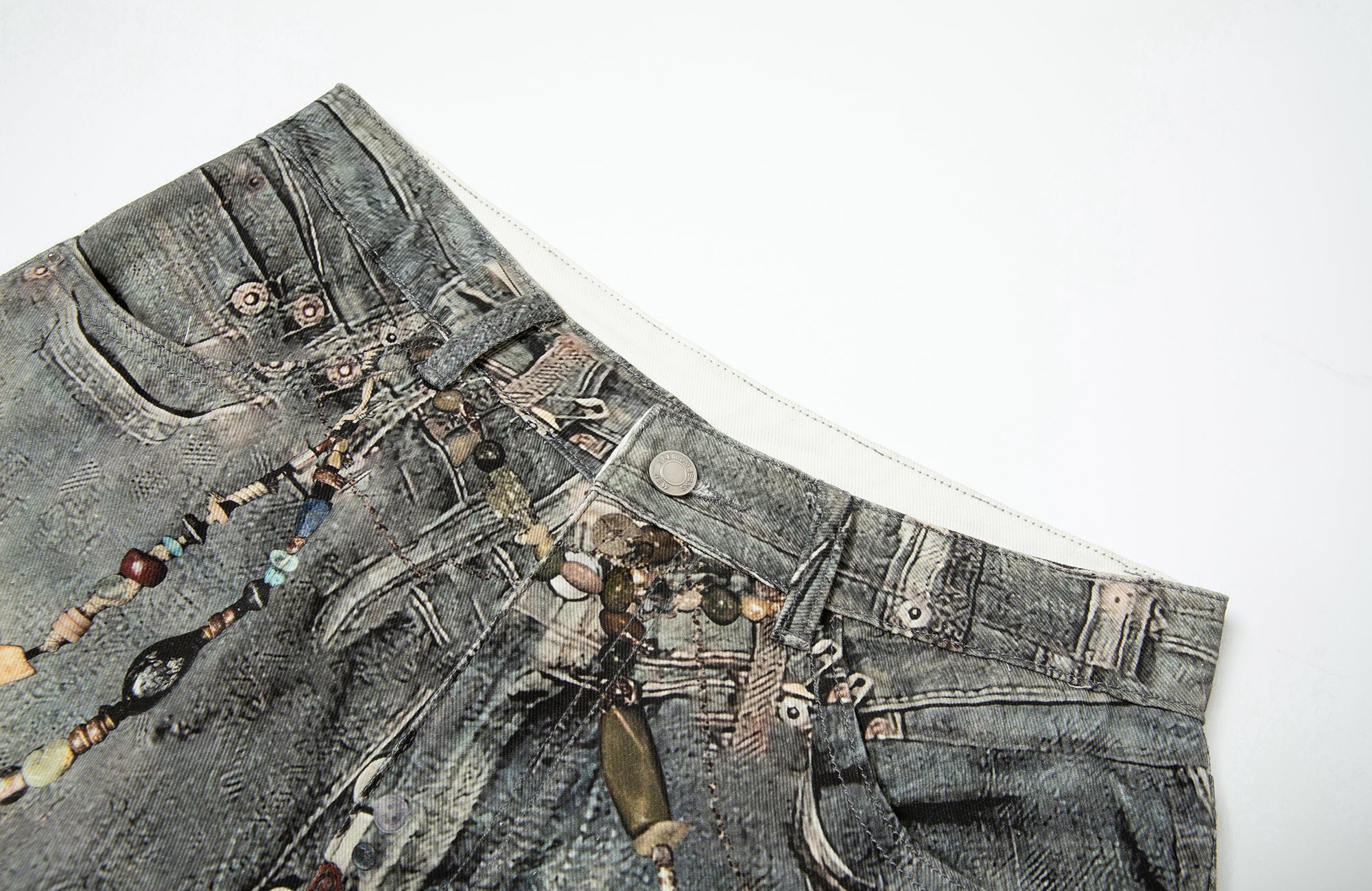 TGNS Beaded Graphic Distressed Oversized Jeans