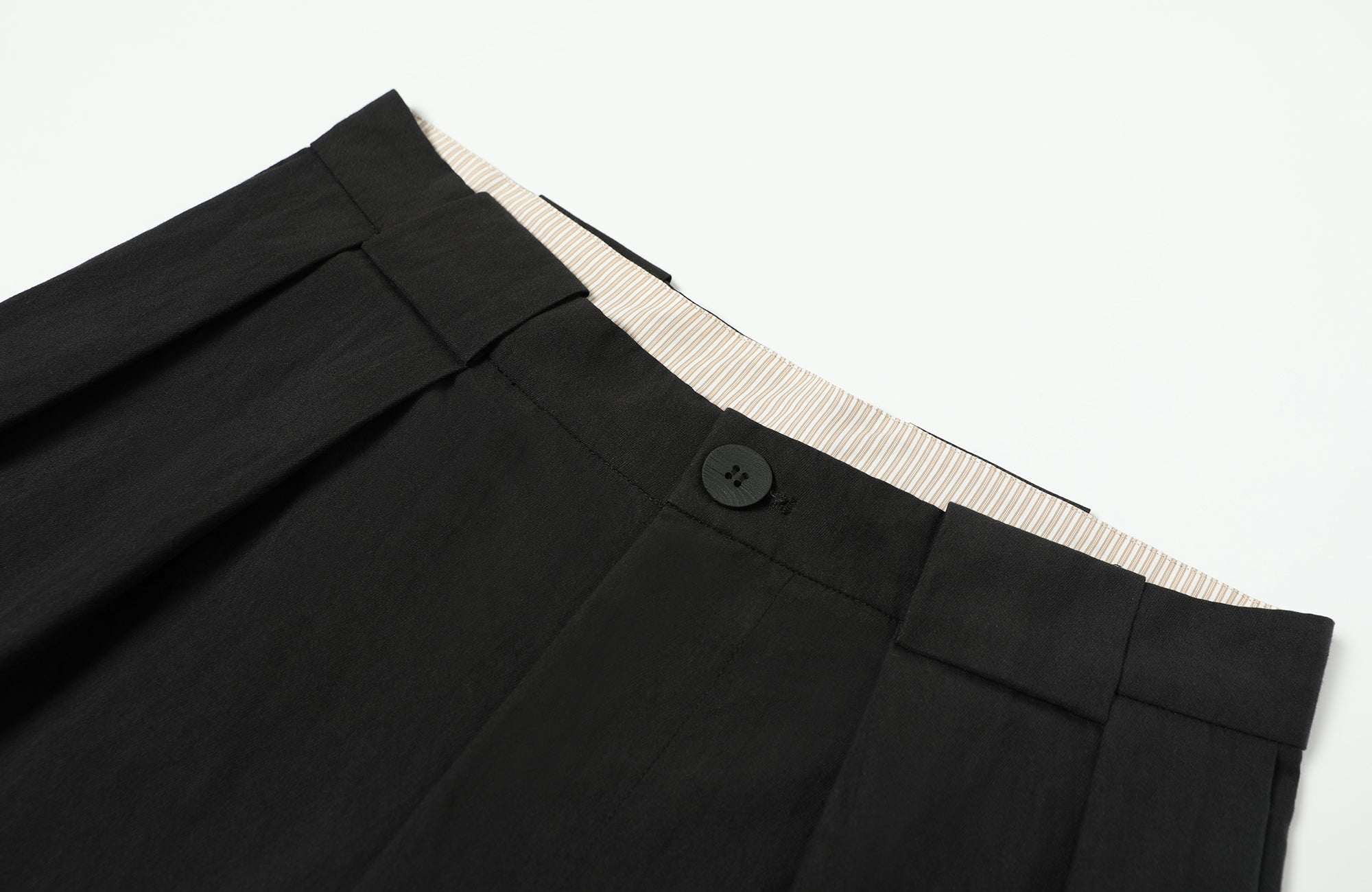 TGNS Retro Pleated Wide-Leg Trousers