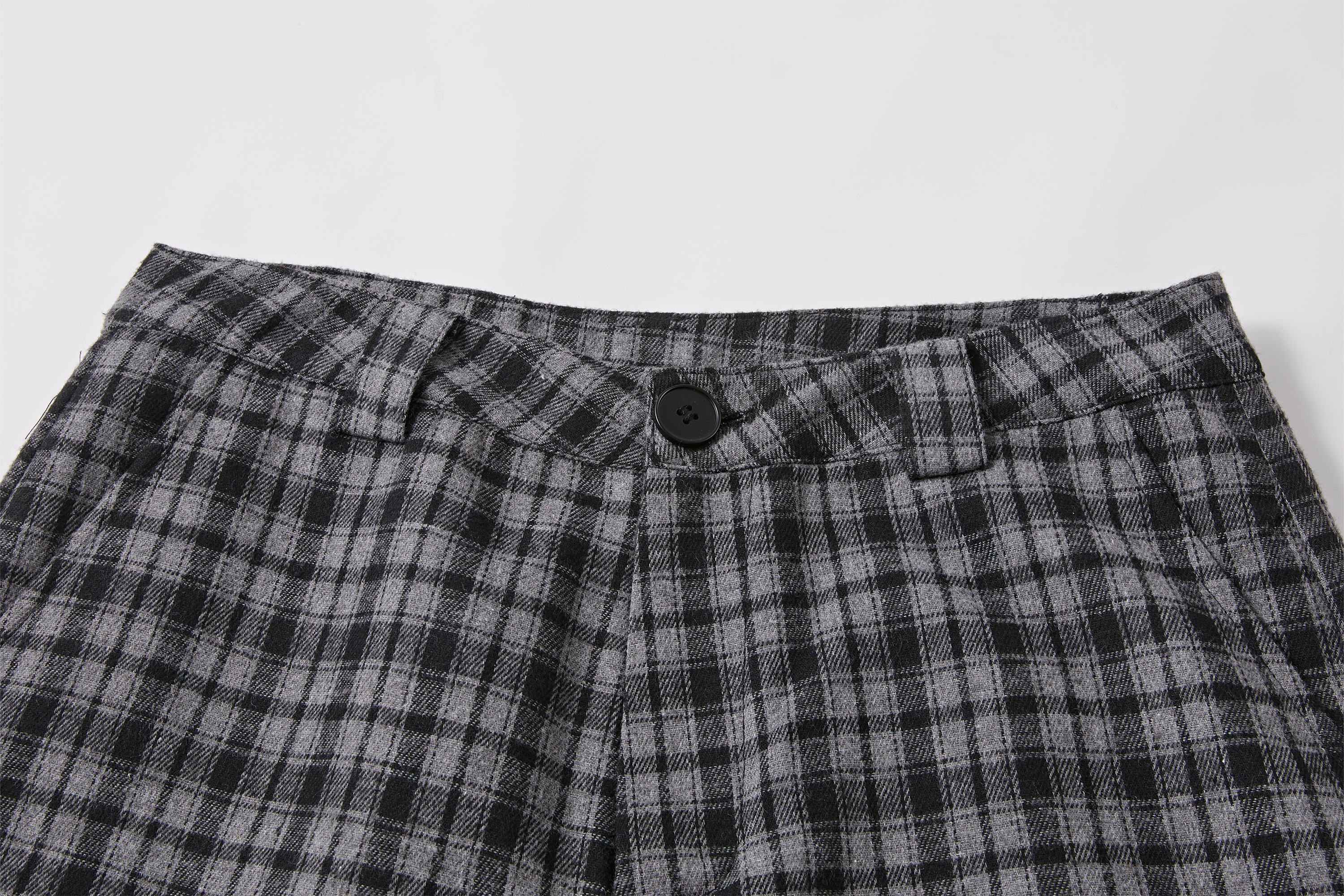 PASET Retro Plaid Folded Straight-Leg Trousers