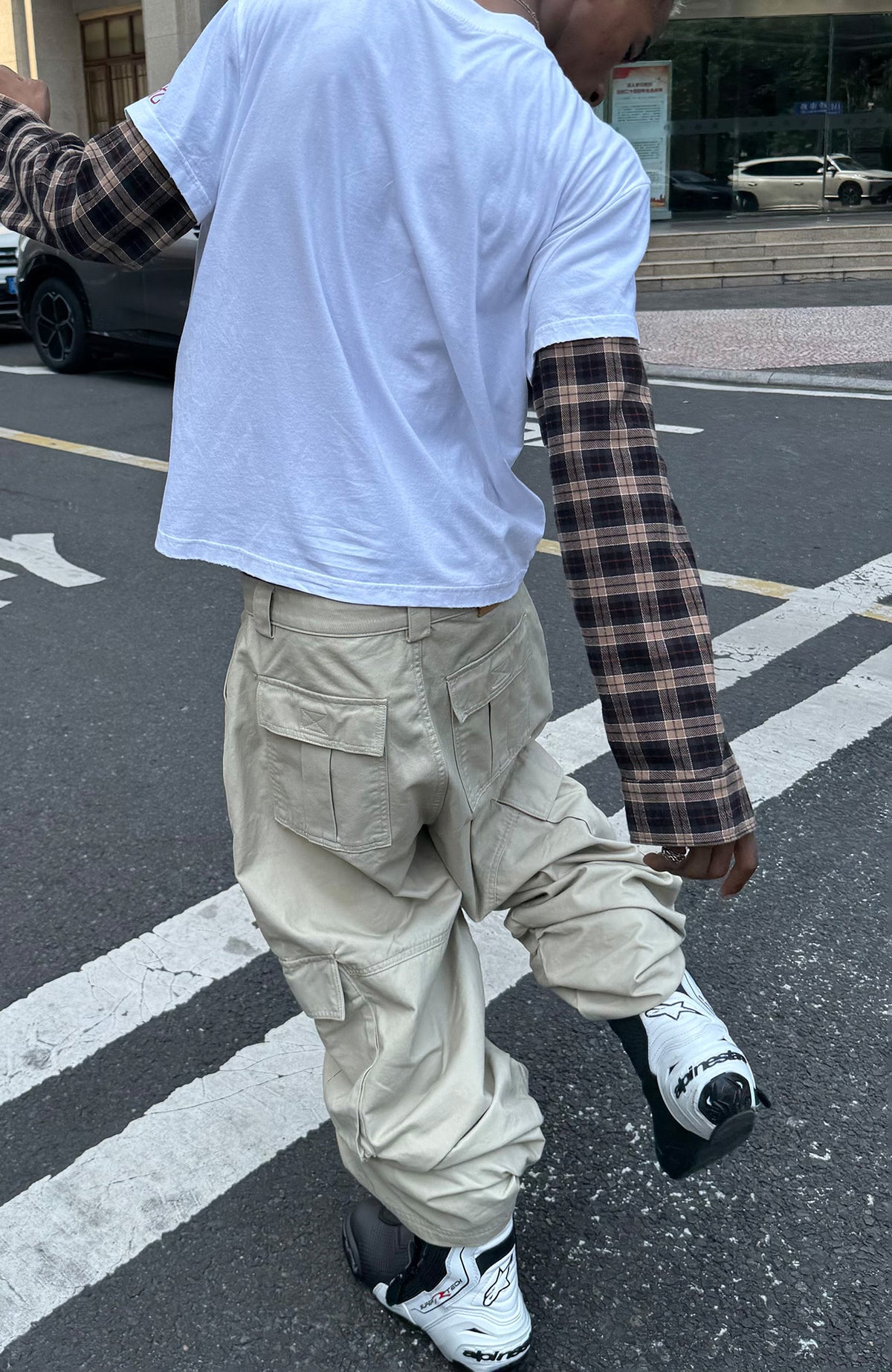 STEEPC Hinge-Frame Multi-Pocket Wide-Leg Cargo Pants