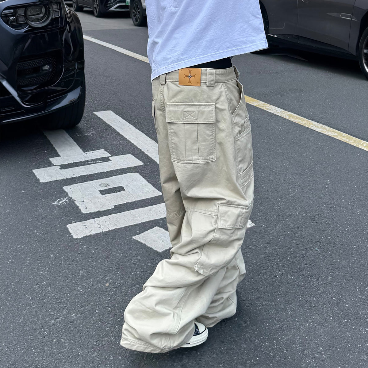 STEEPC Hinge-Frame Multi-Pocket Wide-Leg Cargo Pants
